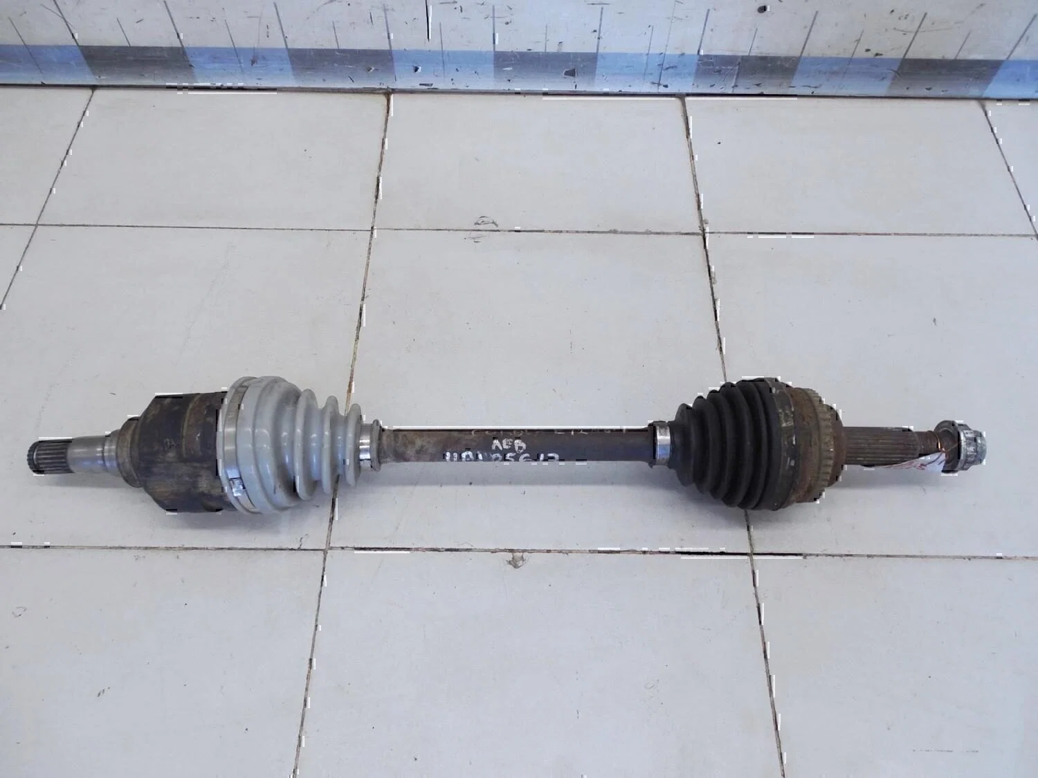Полуось передняя левая TOYOTA Corolla E12 2001-2006 - изображение 1