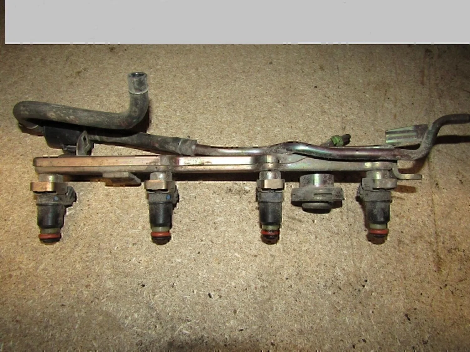 Рейка топливная (рампа) HONDA Civic 2001-2005 - миниатюра 2