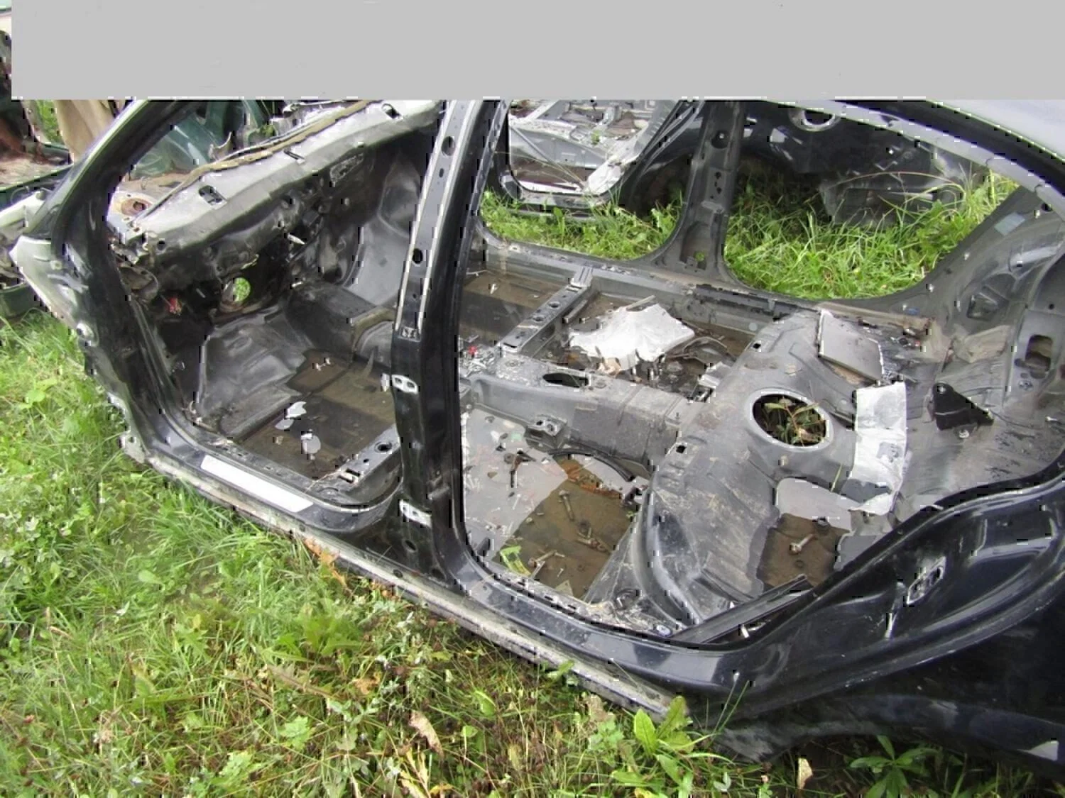 Порог со стойкой левый OPEL Vectra C 2002-2008 - изображение 1
