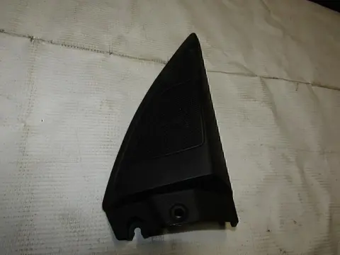 Крышка зеркала внутренняя правая OPEL Vectra C 2002-2008