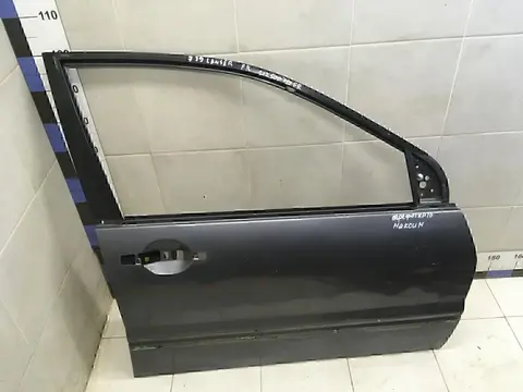 Дверь передняя правая MITSUBISHI Lancer (CS/Classic) 2003-2006