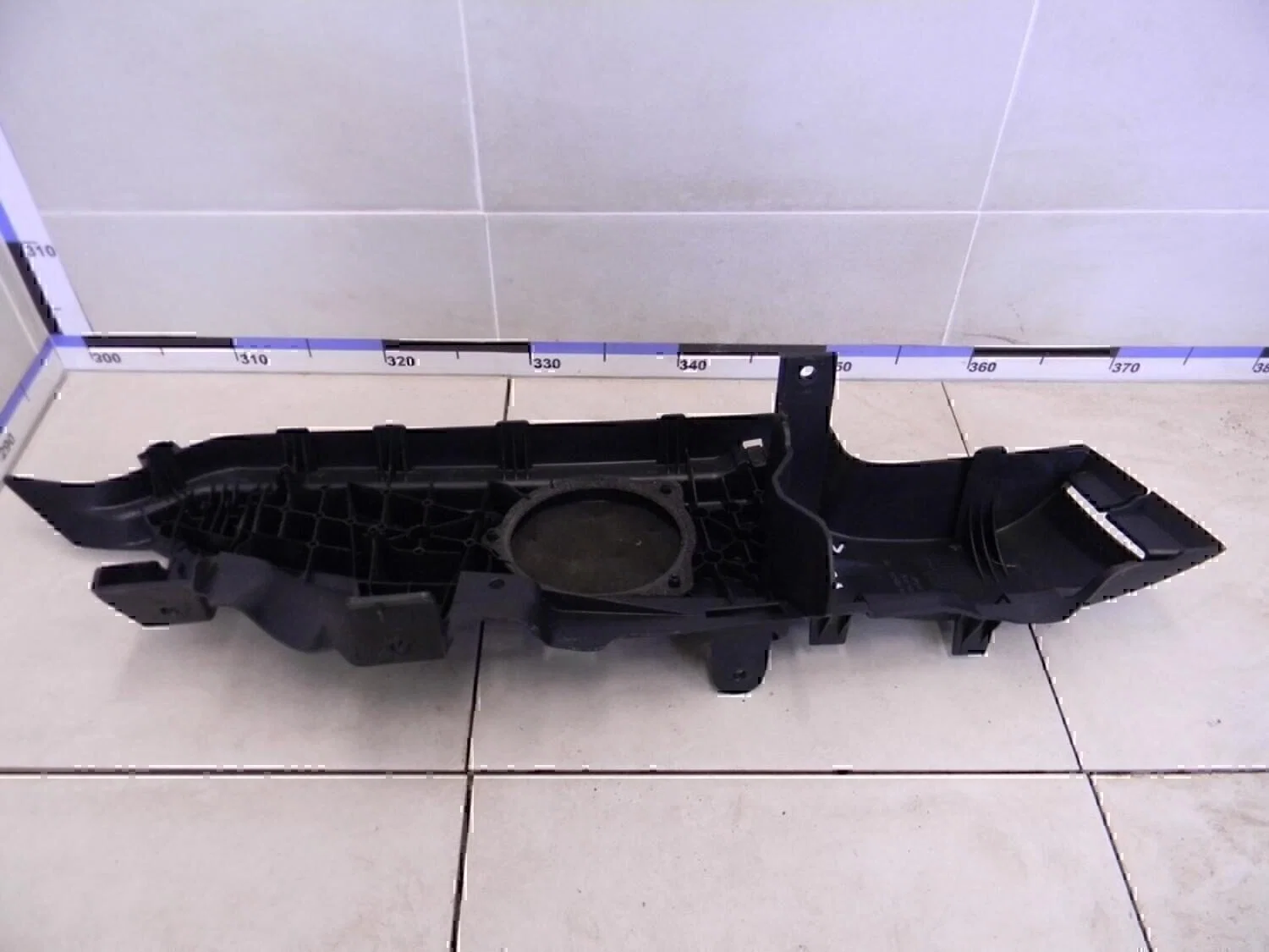 Держатель задней полки BMW 1-серия E87/E81 2004> - миниатюра 7
