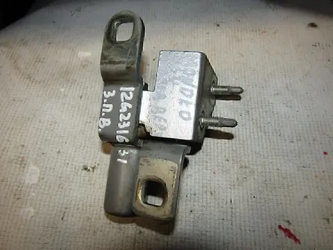 Петля двери задней правой верхняя FORD Mondeo IV 2007-2015
