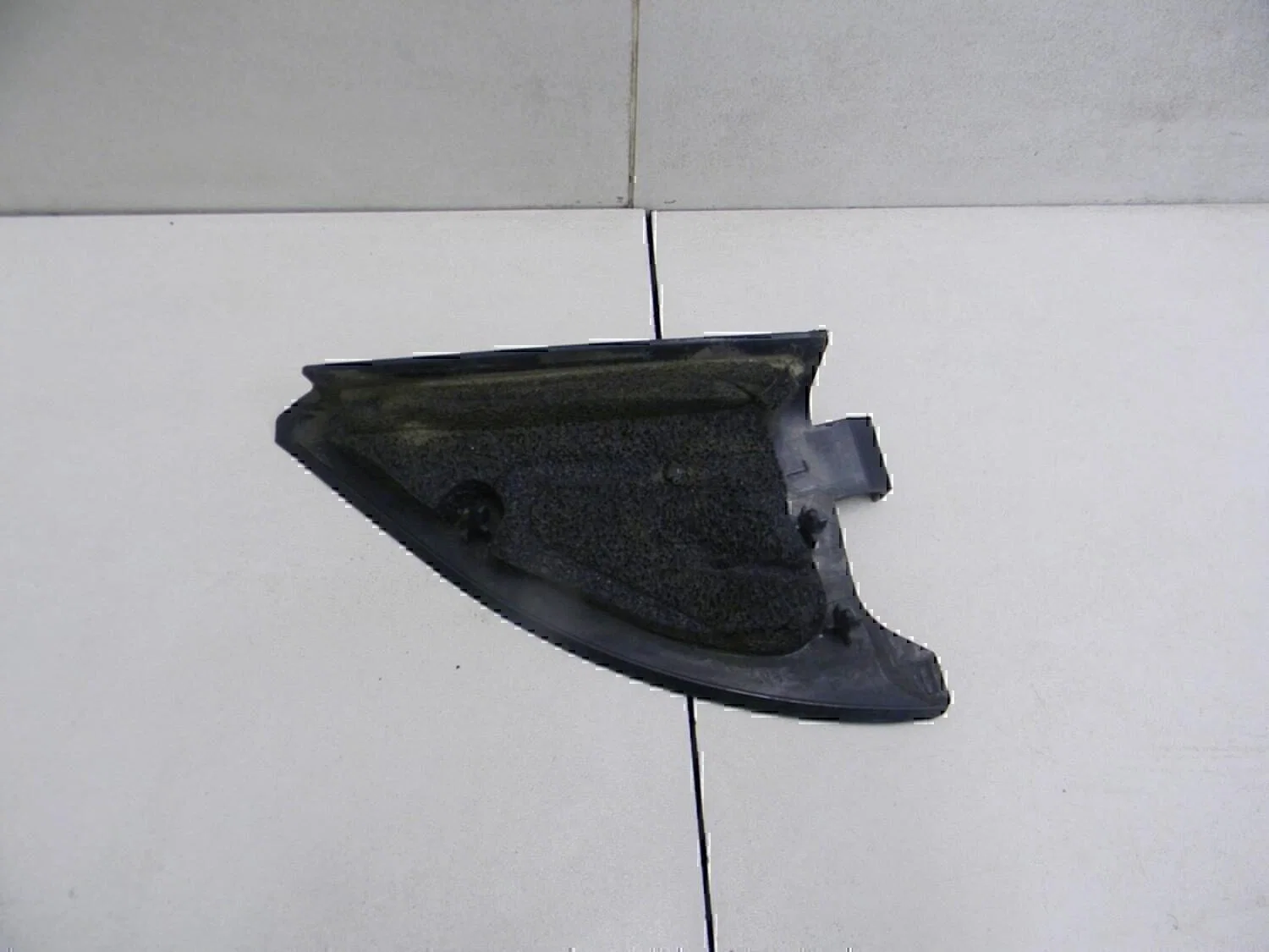 Крышка зеркала внутренняя левая NISSAN Maxima (A33) 2000-2005 - миниатюра 2