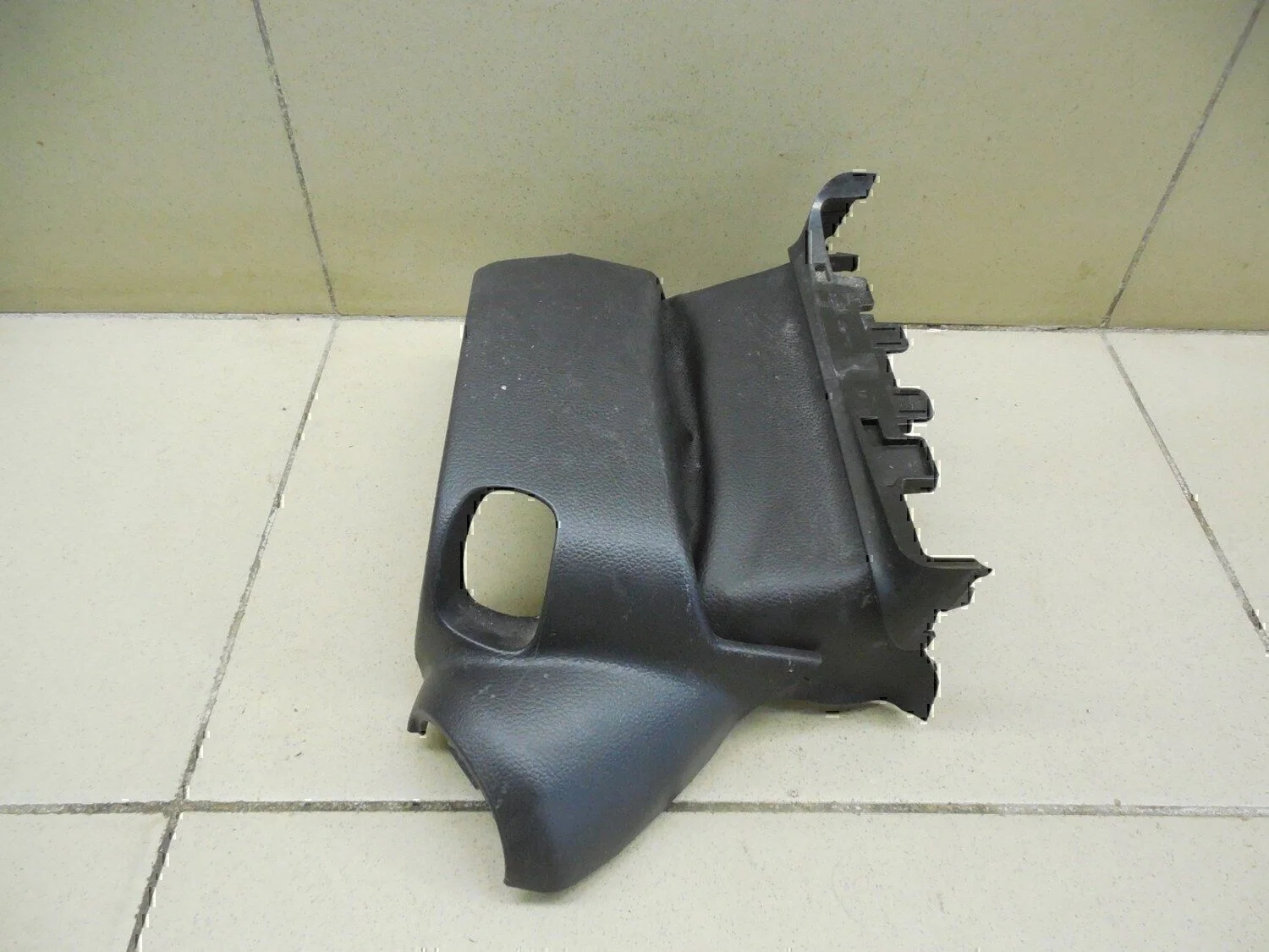 Кожух рулевой колонки верхний Chevrolet Aveo (T300) 2011> - миниатюра 3