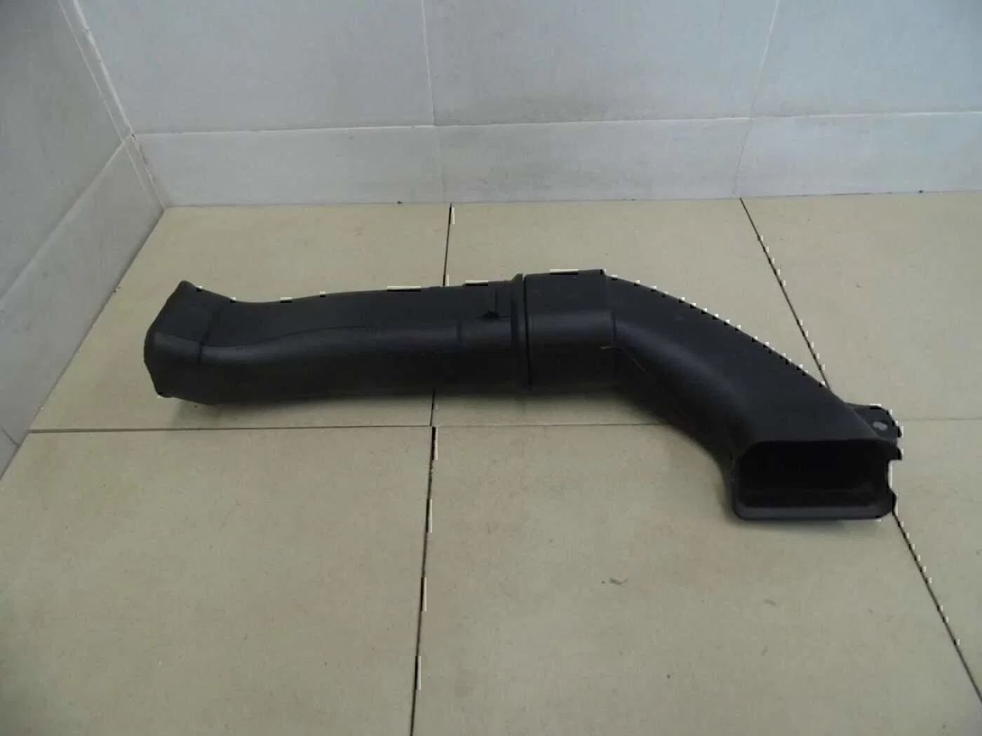Воздуховод PEUGEOT 307 2001-2007 - миниатюра 2
