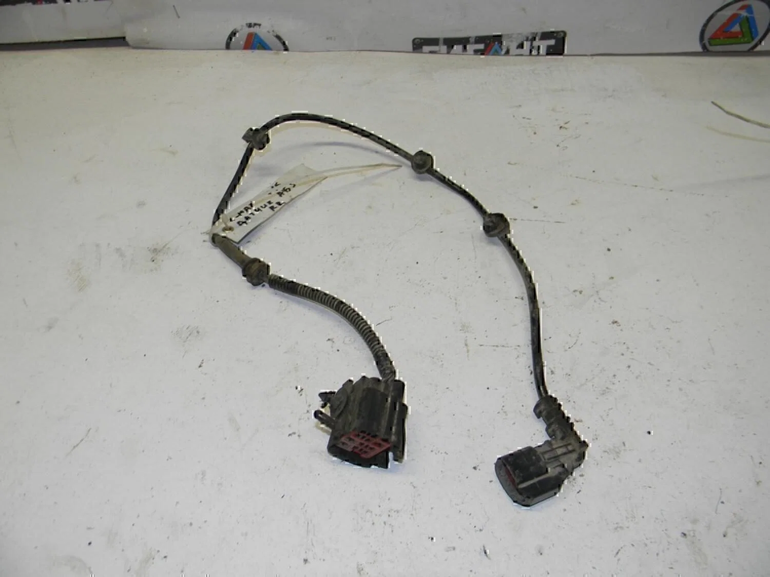 Провод FORD C-MAX 2003-2011 - изображение 1