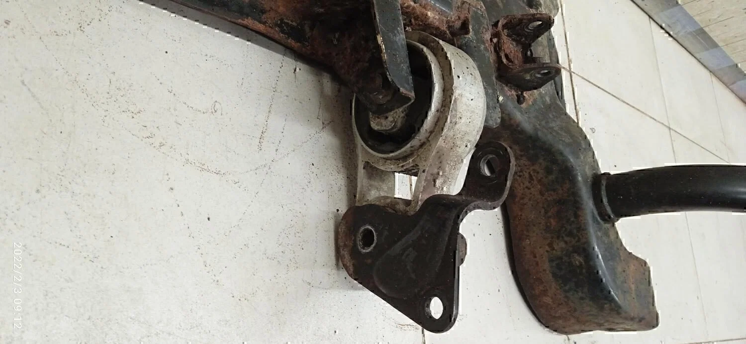 Балка подмоторная FORD Fiesta 2001-2007 - миниатюра 9