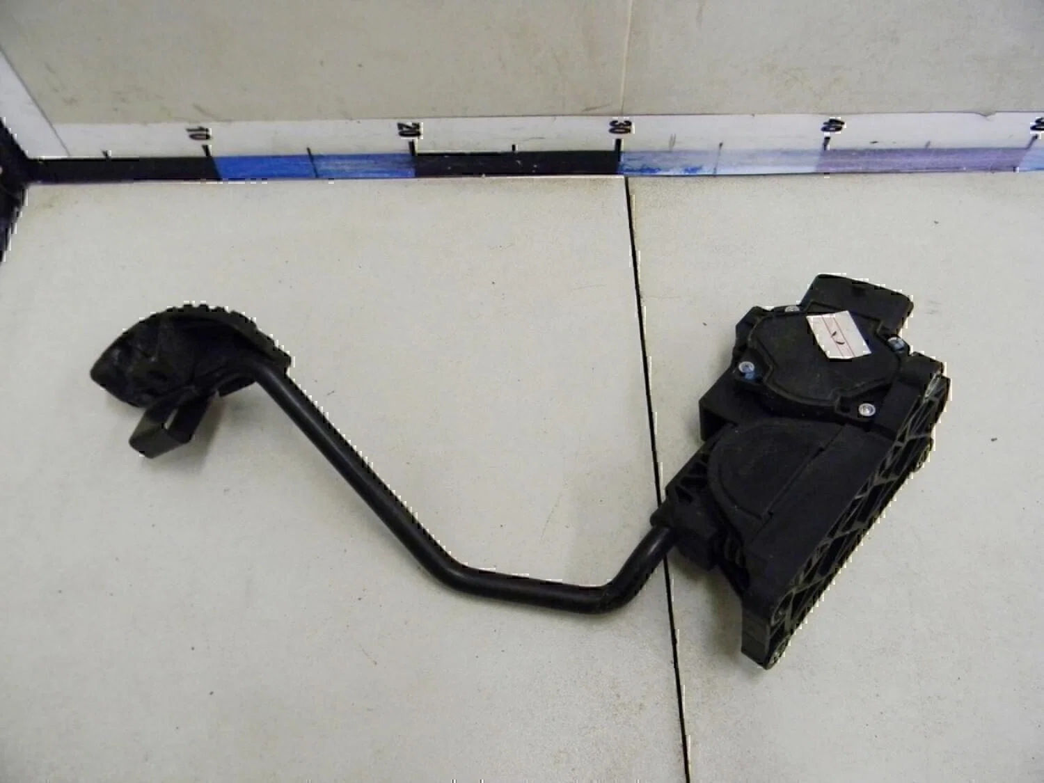 Педаль газа FIAT Albea 2002-2012 - миниатюра 2