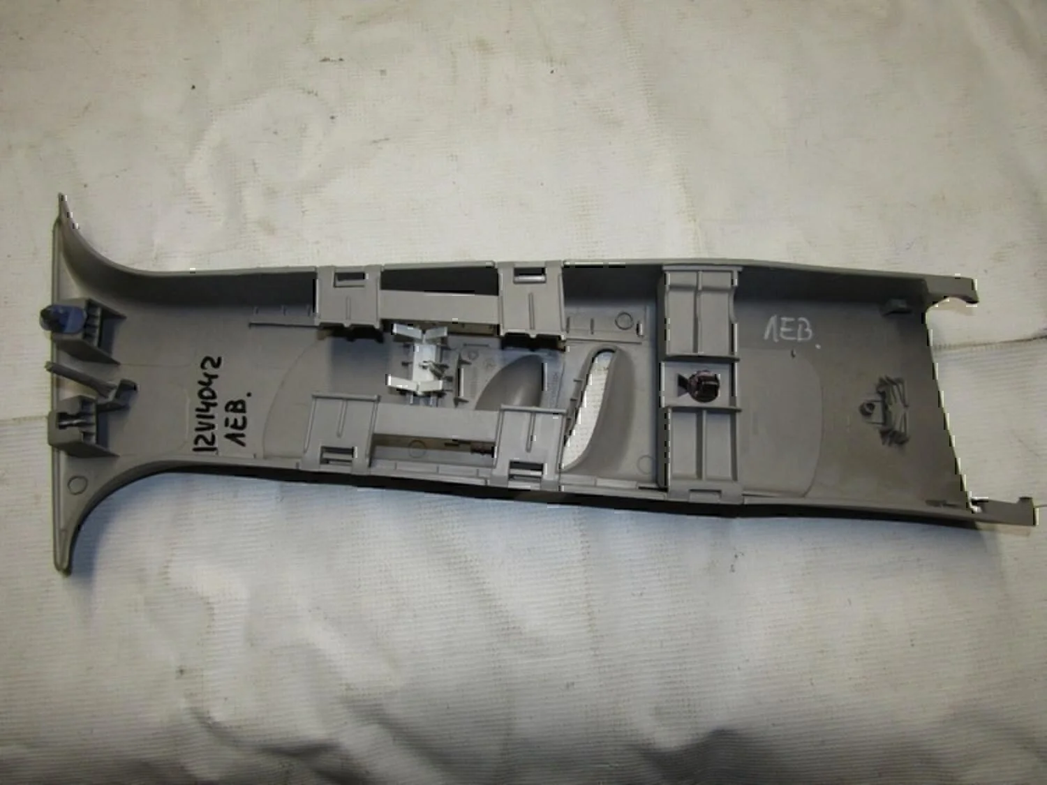 Обшивка стойки OPEL Meriva 2003-2010 - миниатюра 2