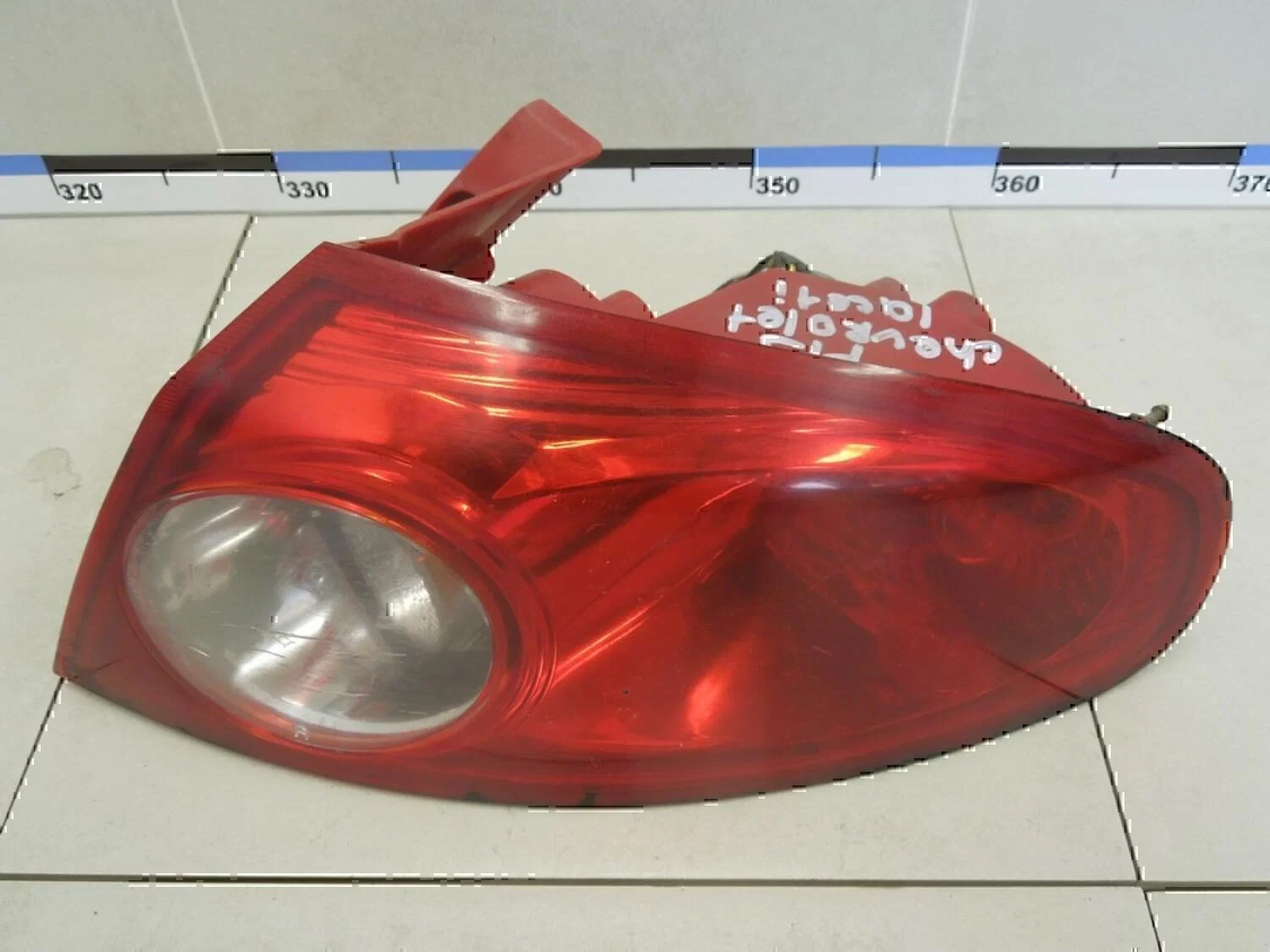 Фонарь задний наружный правый Chevrolet Lacetti 2003-2013 - миниатюра 4