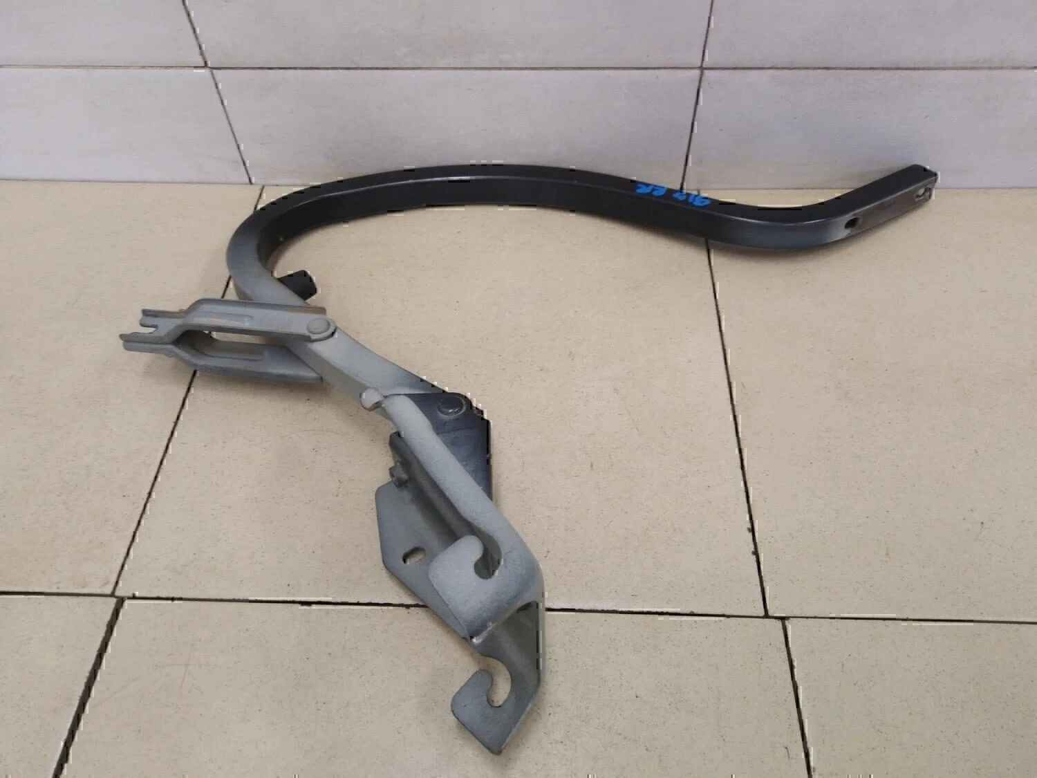Петля крышки багажника Chevrolet Lanos 2004-2010 - миниатюра 2