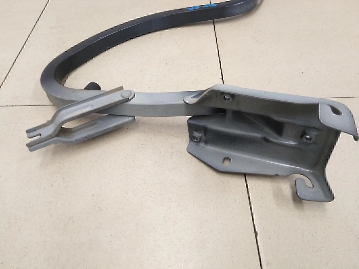 Петля крышки багажника Chevrolet Lanos 2004-2010 - миниатюра 3