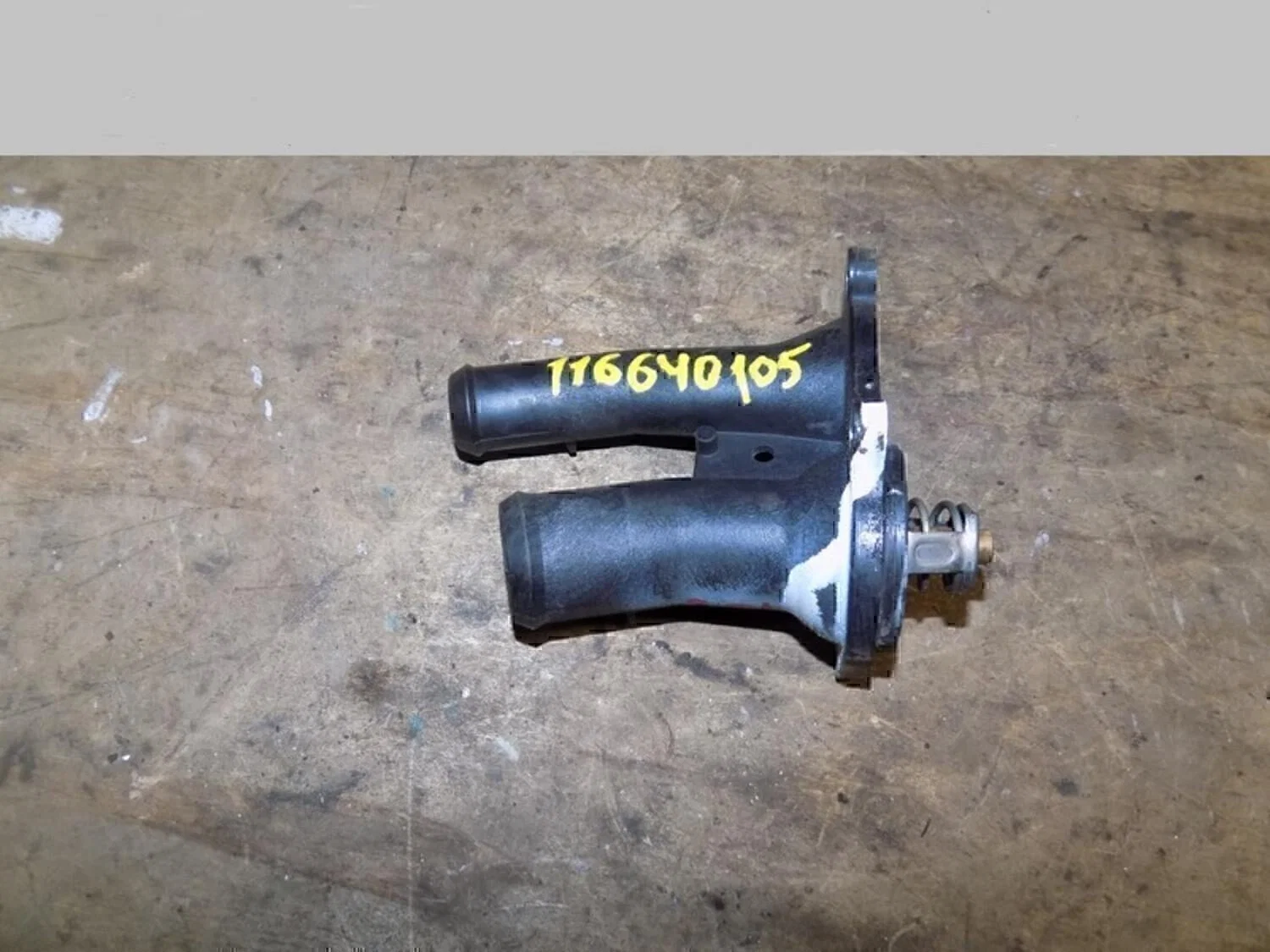 Крышка термостата FORD Focus II 2005-2008 - миниатюра 2