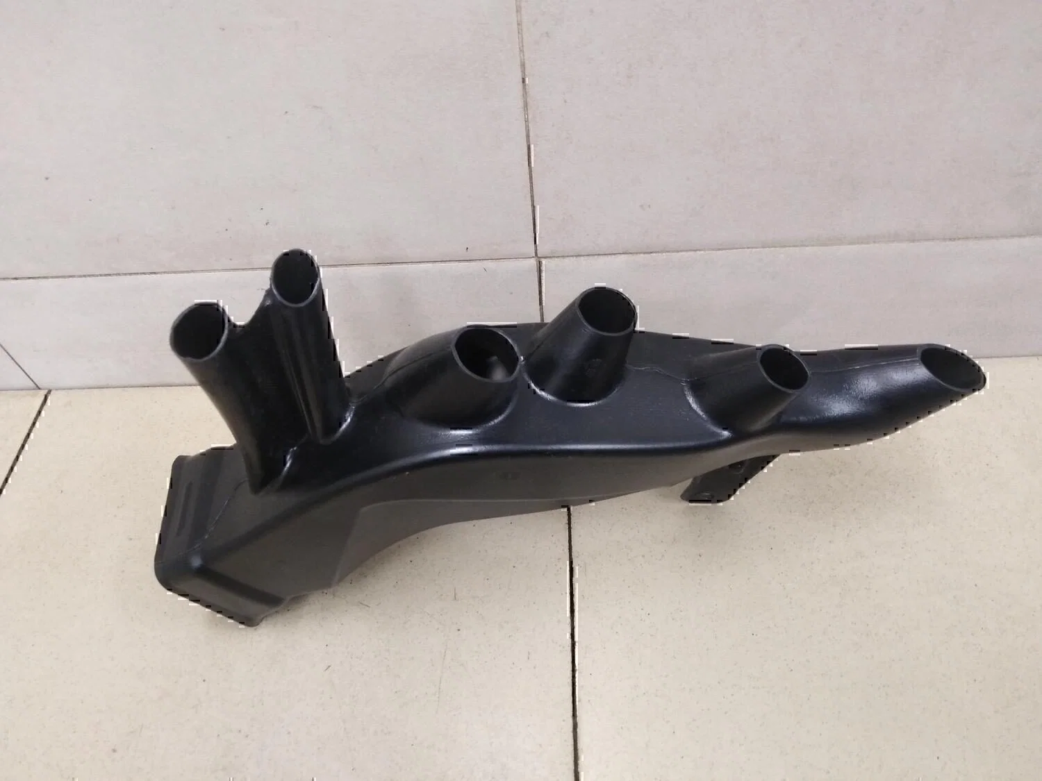 Воздуховод отопителя VW Touran 2003-2010 - миниатюра 4