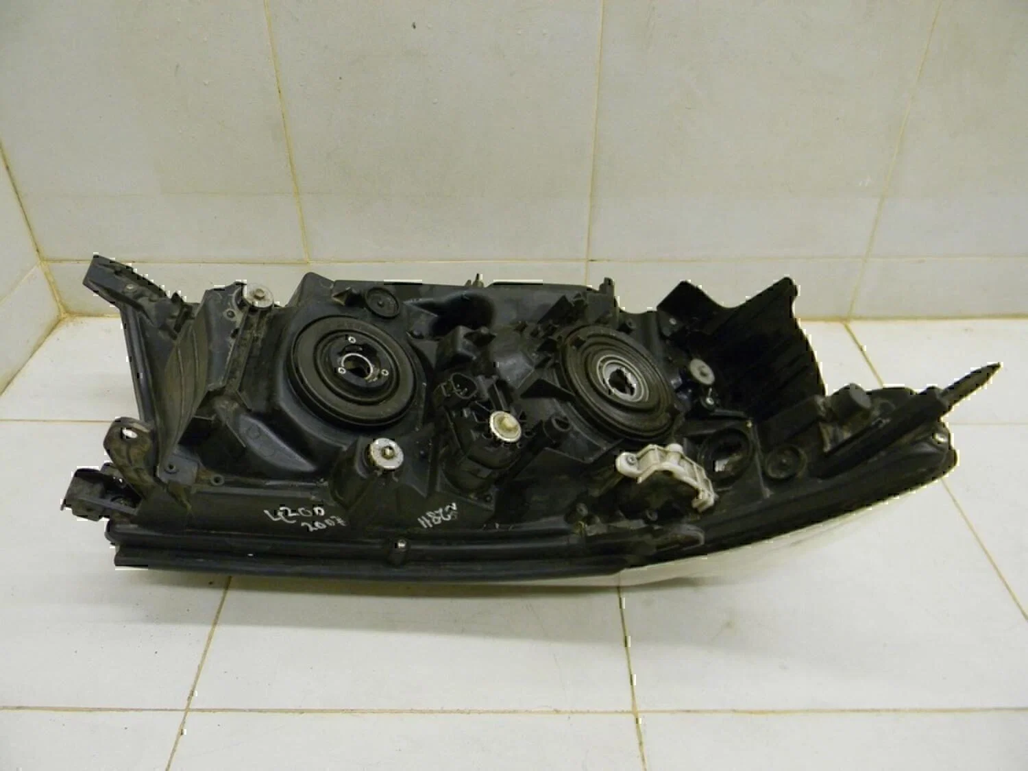 Фара левая TOYOTA Land Cruiser (200) 2008> - миниатюра 8