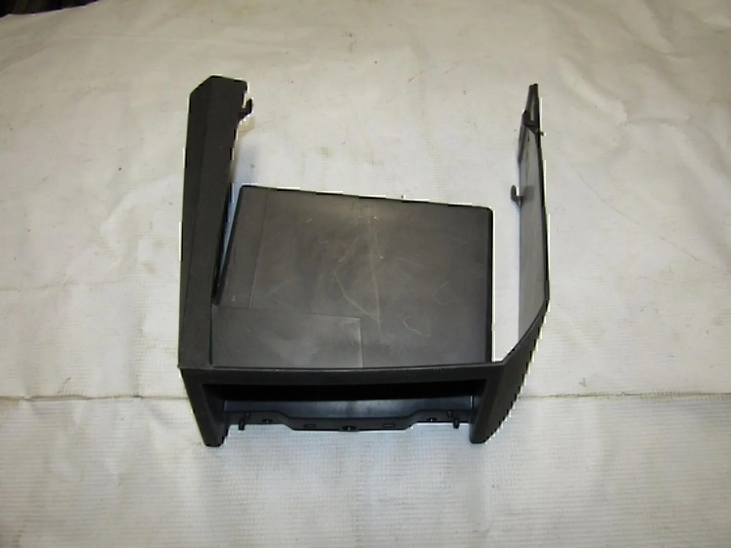 Накладка (кузов внутри) OPEL Meriva 2003-2010 - миниатюра 3