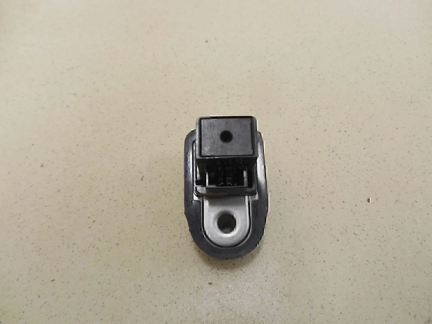 Выключатель концевой INFINITI Almera N16 2000-2006 - миниатюра 3