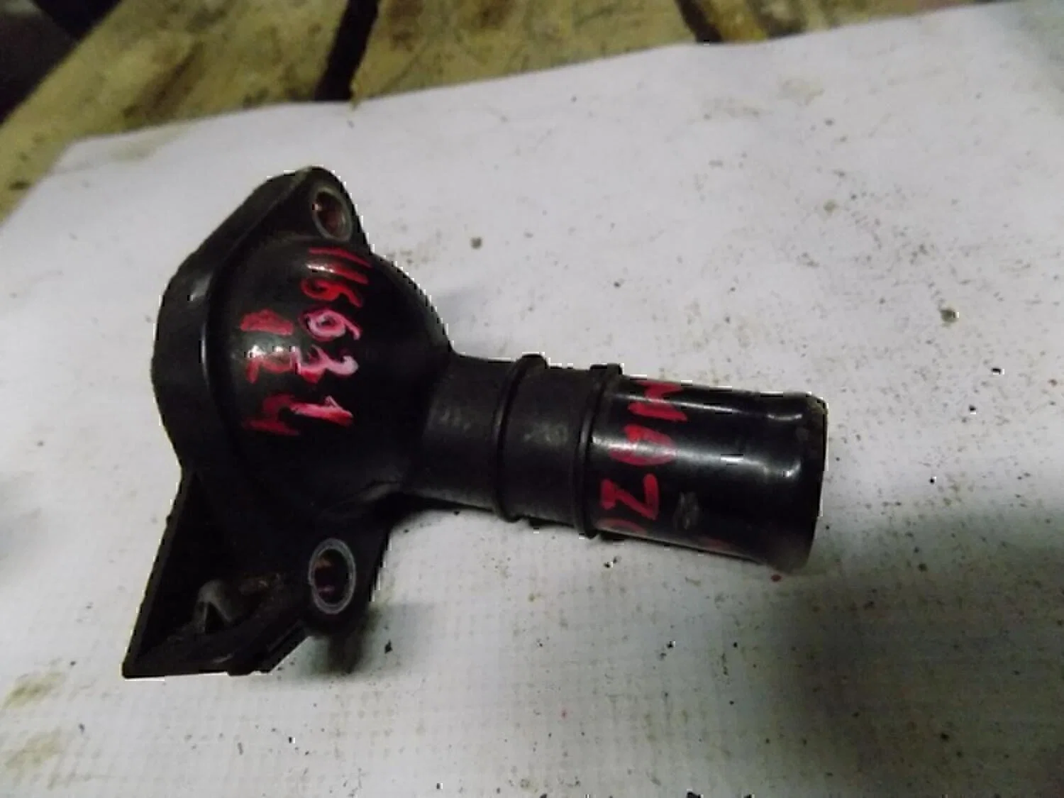Крышка термостата MAZDA Mazda 3 (BK) 2002-2009 - миниатюра 2