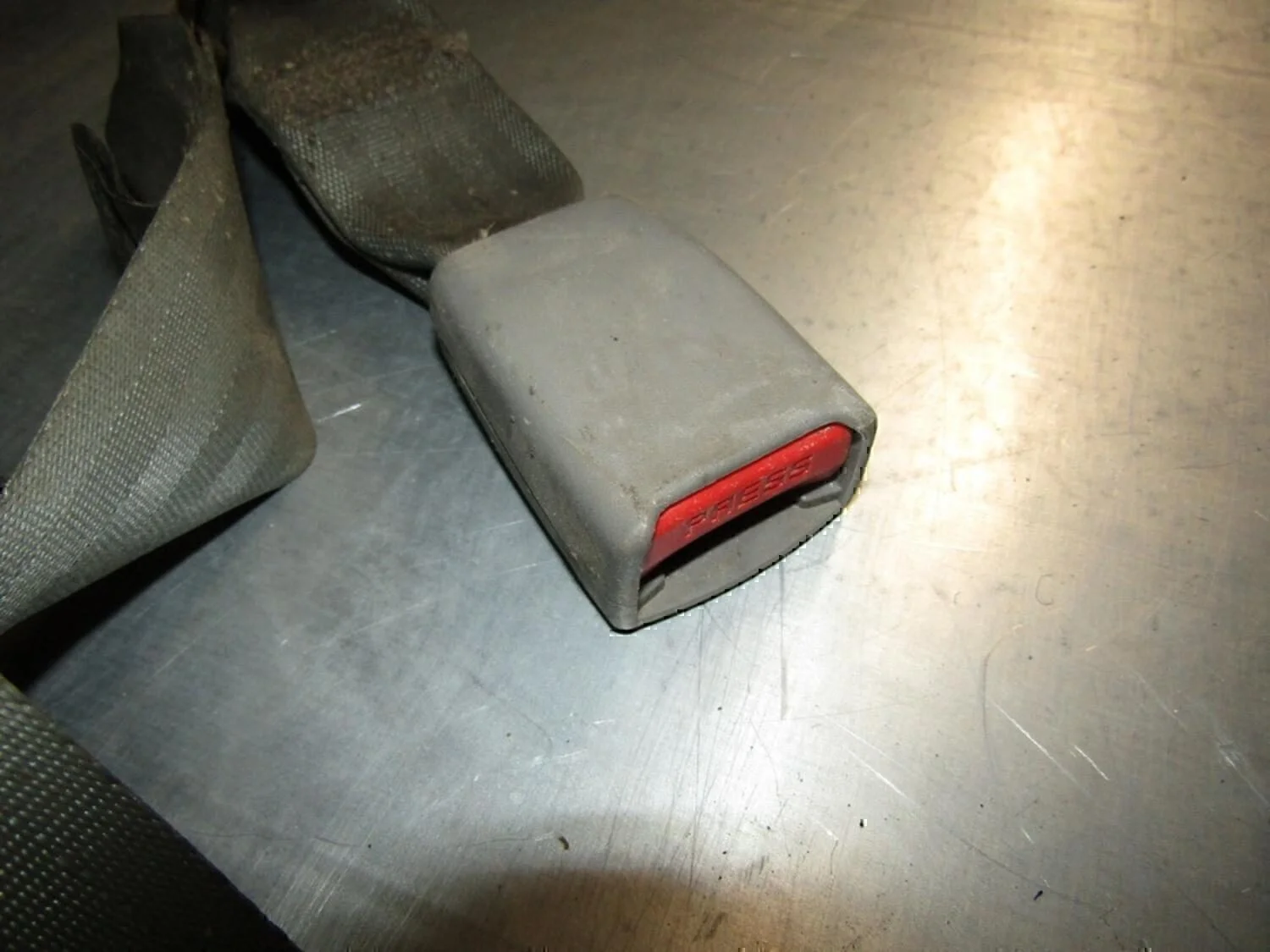 Ремень безопасности Hyundai-KIA RIO 2000-2004 - миниатюра 2