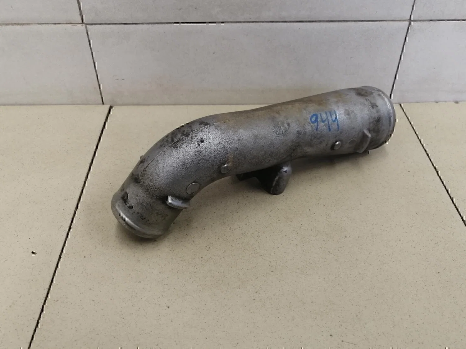 Патрубок интеркулера NISSAN Almera N16 2000-2006 - миниатюра 3