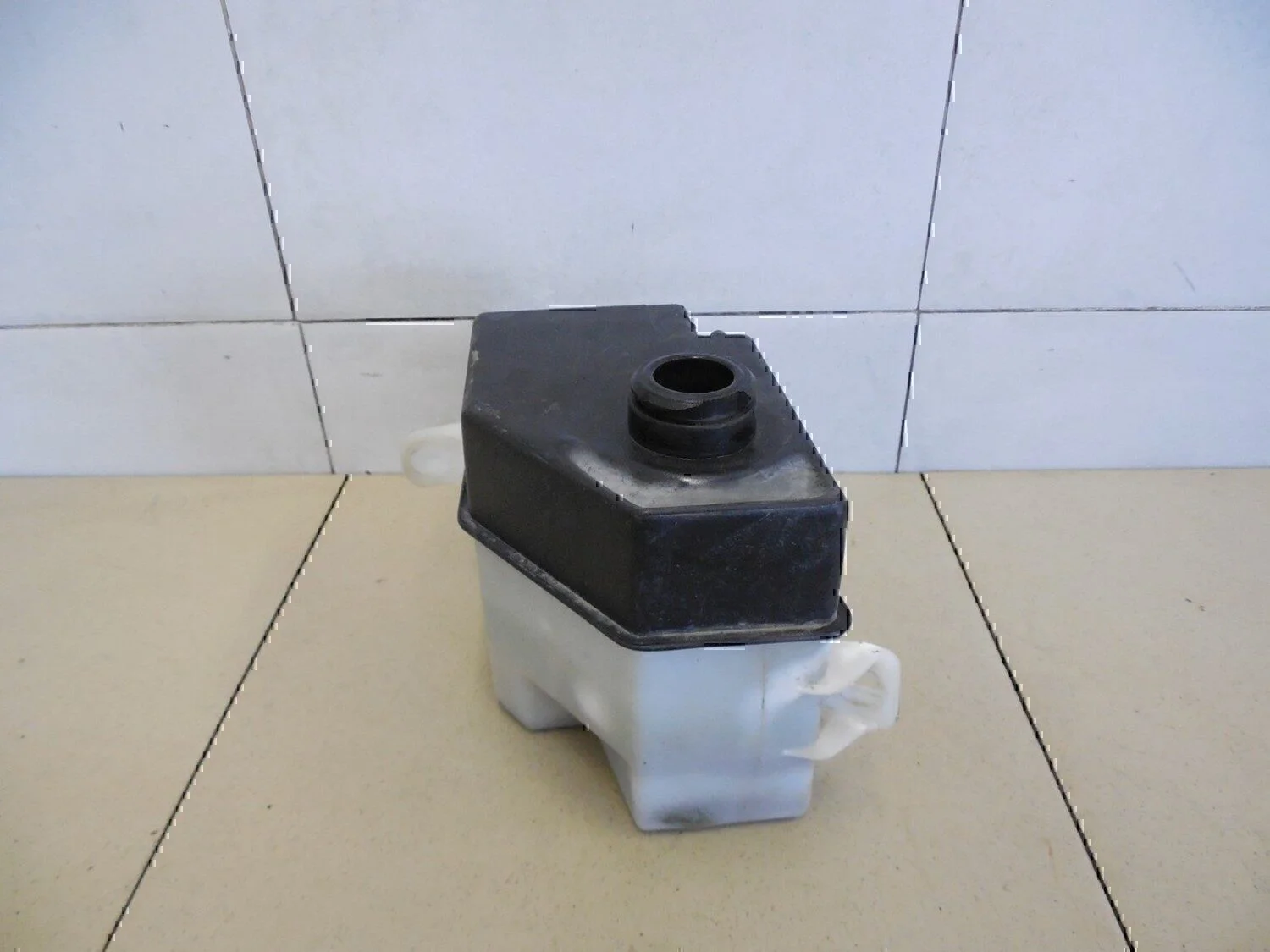 Бачок расширительный Hyundai-KIA RIO 2005-2011 - миниатюра 4