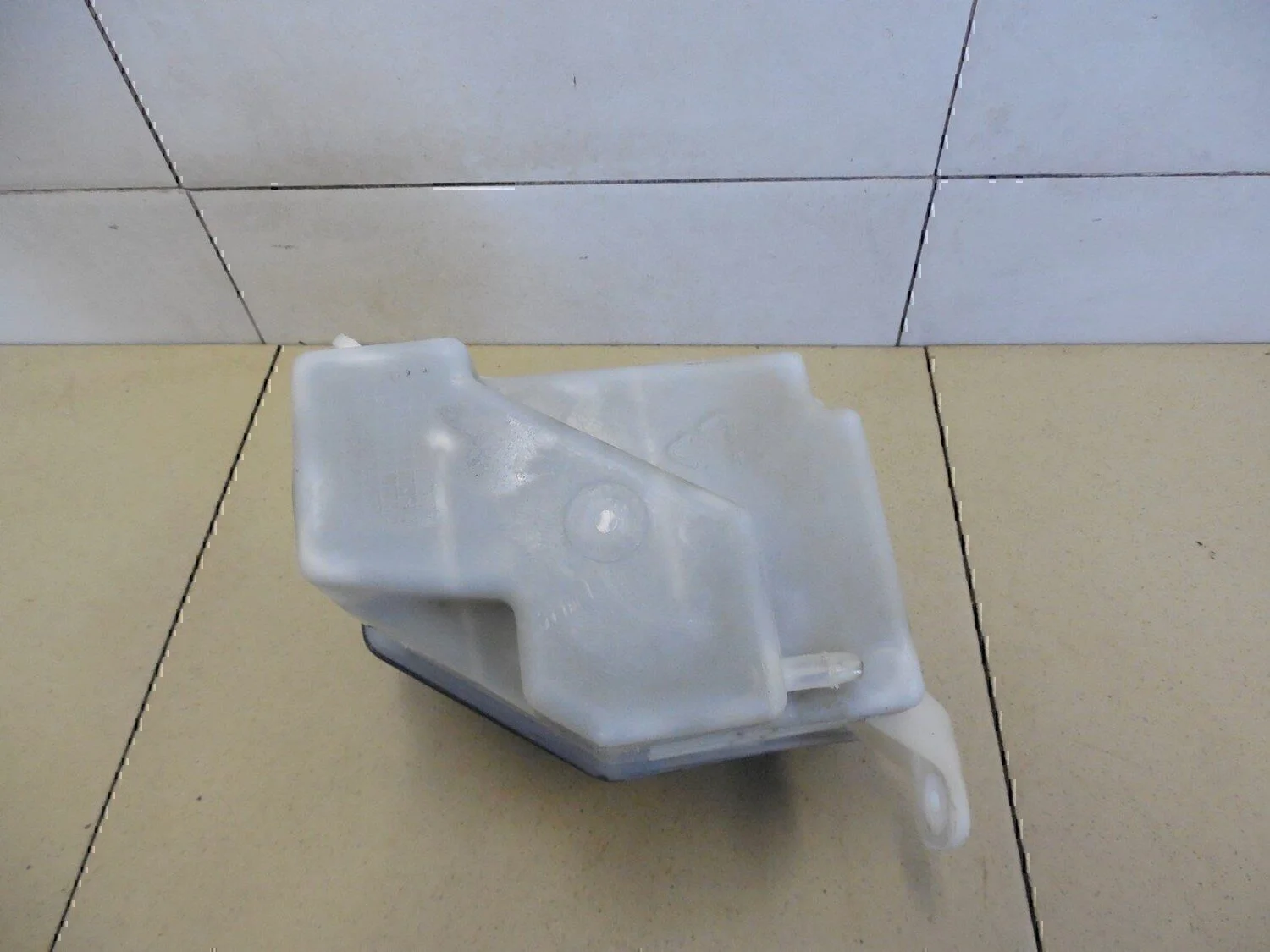 Бачок расширительный Hyundai-KIA RIO 2005-2011 - миниатюра 8