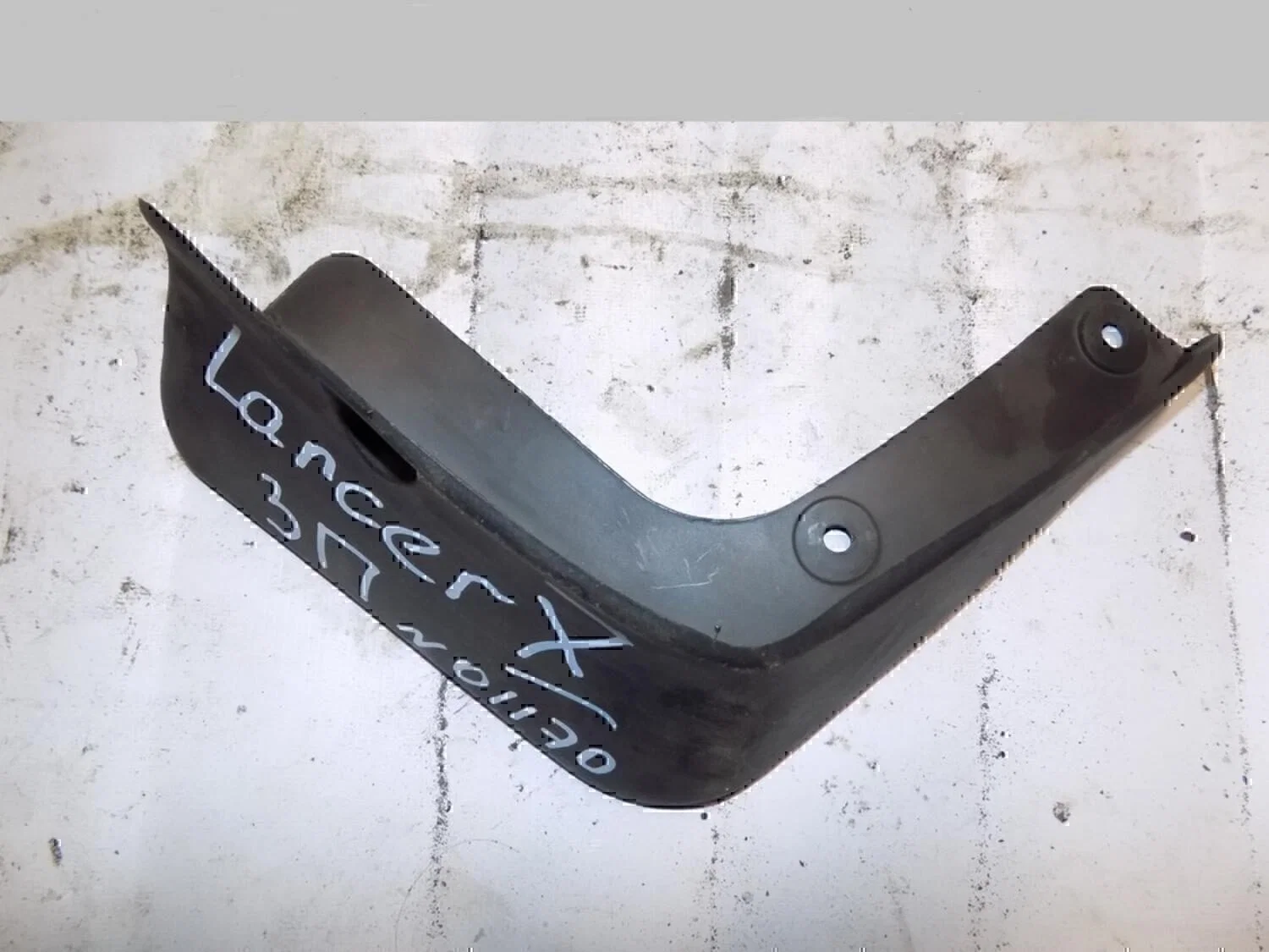Брызговик задний правый MITSUBISHI Lancer (CX,CY) 2007> - миниатюра 3