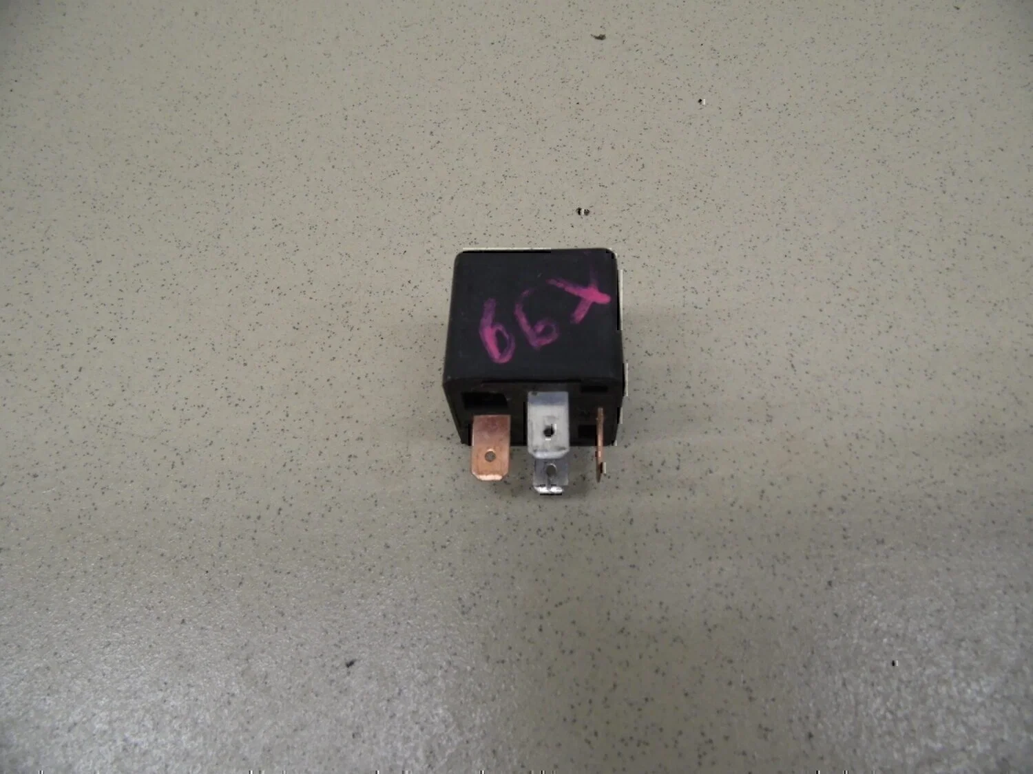 Реле электробензонасоса Chery Amulet (A15) 2006> - миниатюра 4