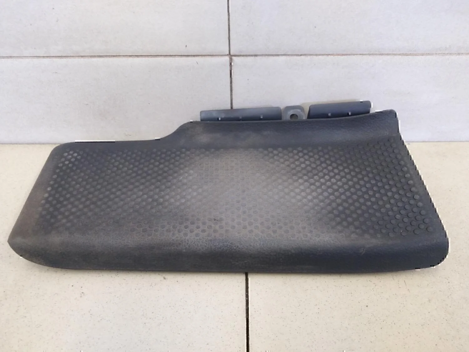 Накладка (кузов внутри) VW Jetta 2011> - миниатюра 3