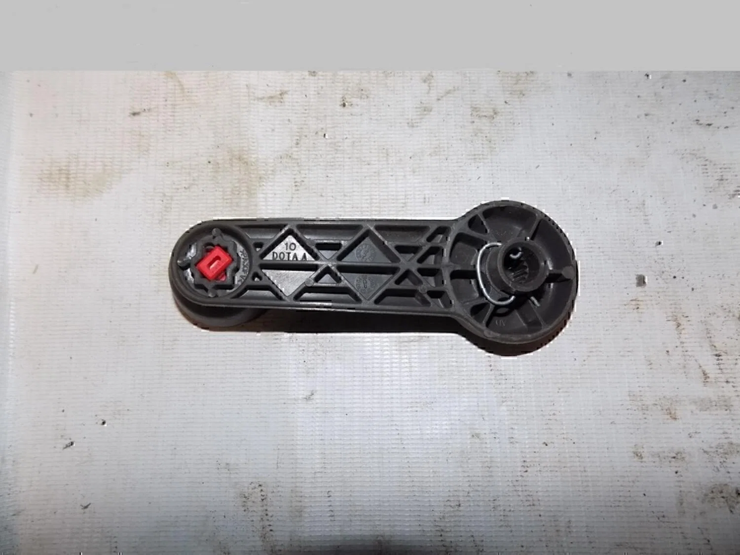 Ручка стеклоподъемника FORD Focus II 2005-2008 - миниатюра 2