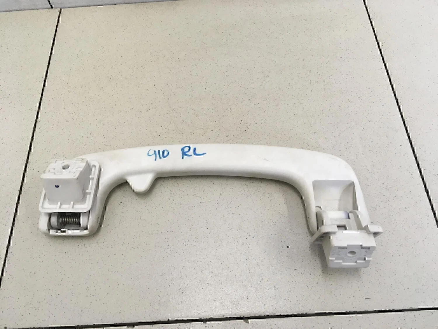 Ручка внутренняя потолочная Peugeot-Citroen C4 2005-2011 - миниатюра 2
