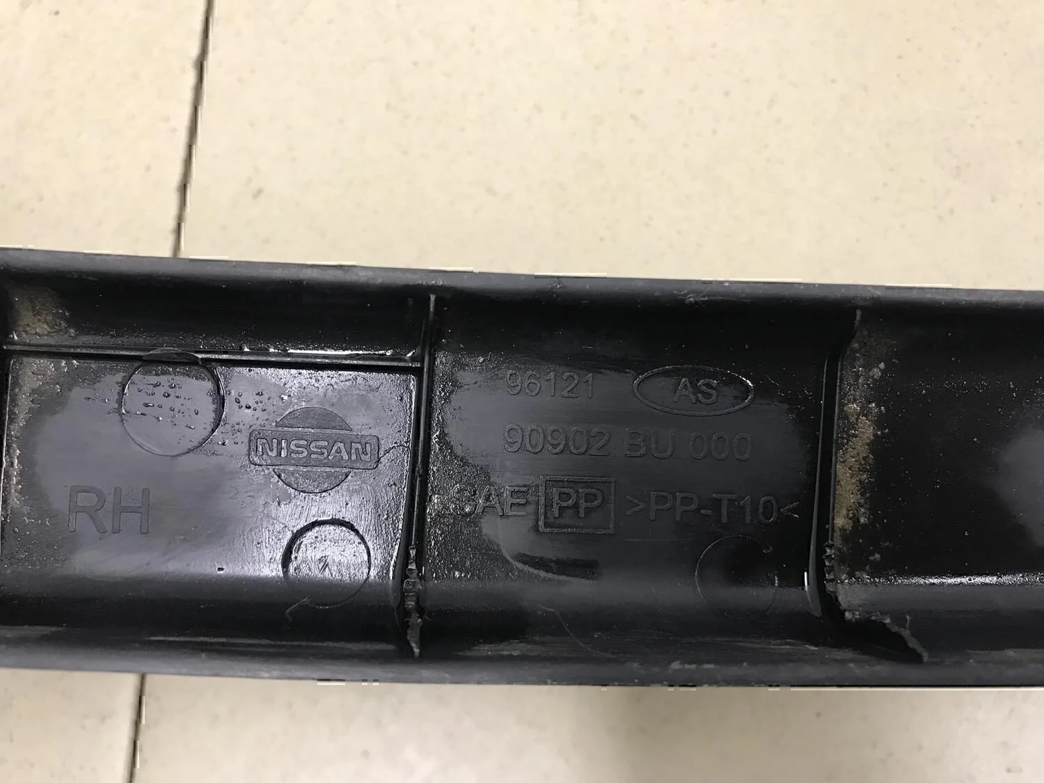 Обшивка двери багажника NISSAN Almera Tino 2000-2006 - миниатюра 6
