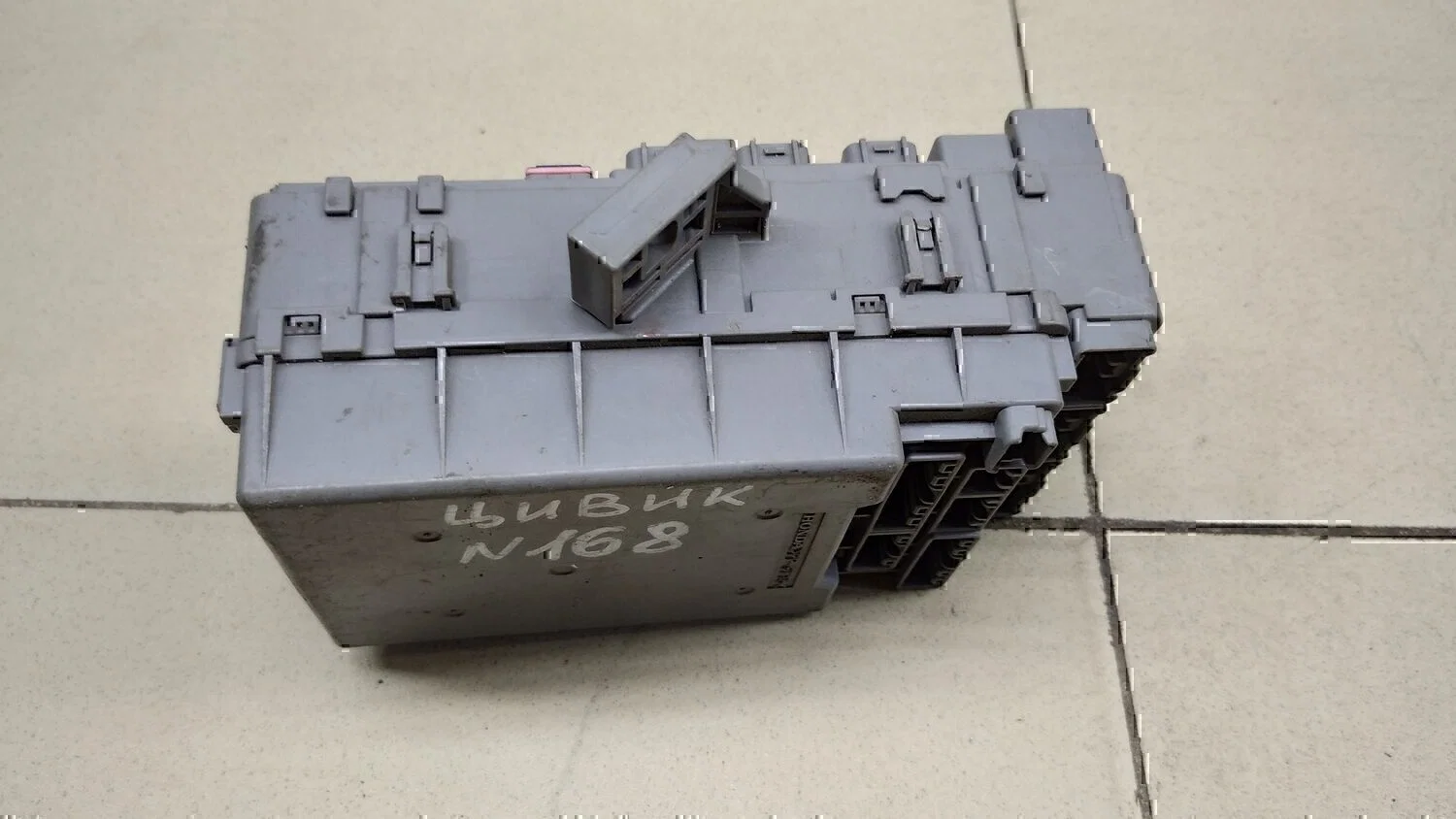 Блок предохранителей HONDA Civic 4D 2006-2012 - миниатюра 6