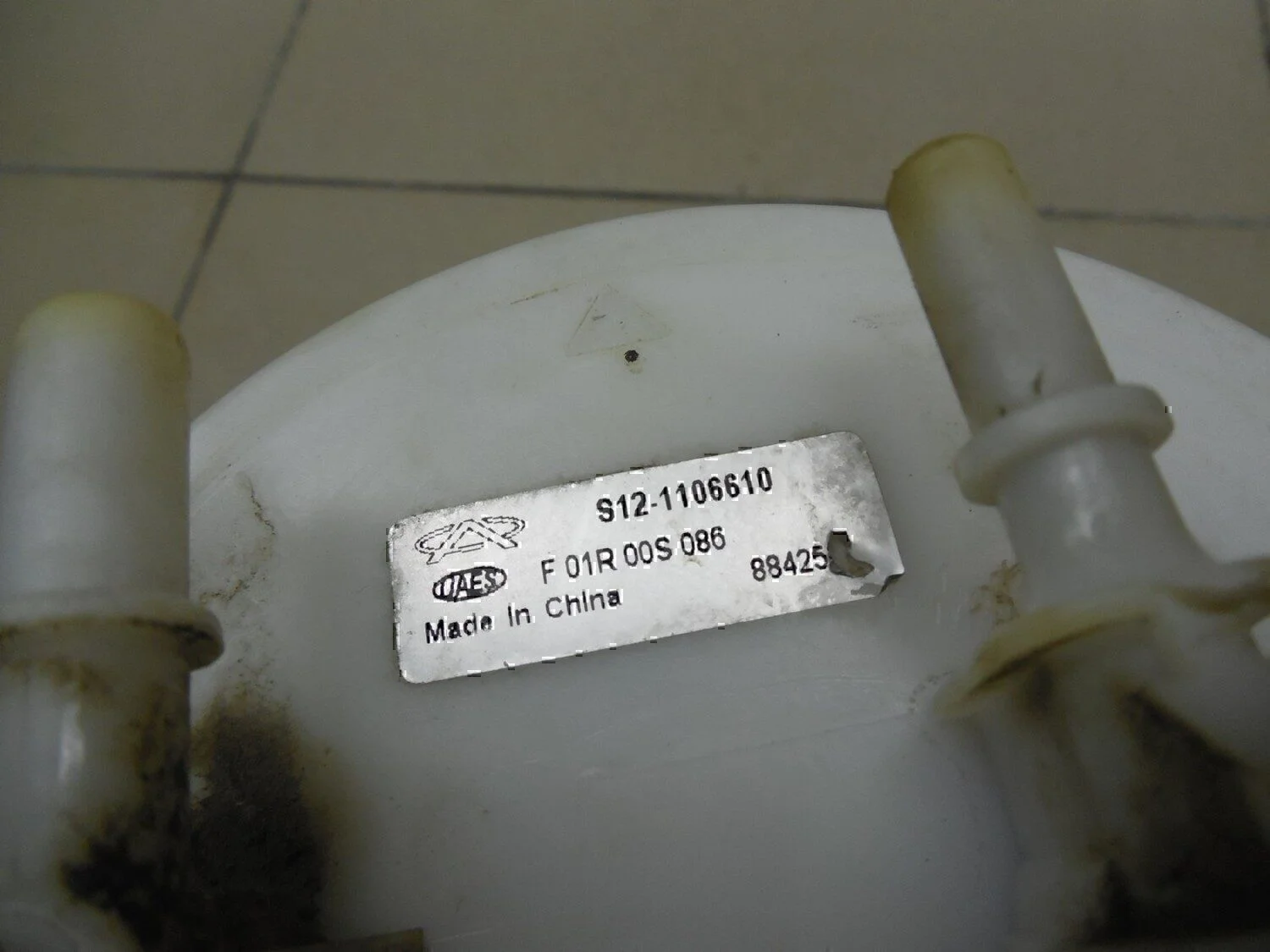 Насос топливный электрический Chery Kimo (S12) 2008> - миниатюра 8