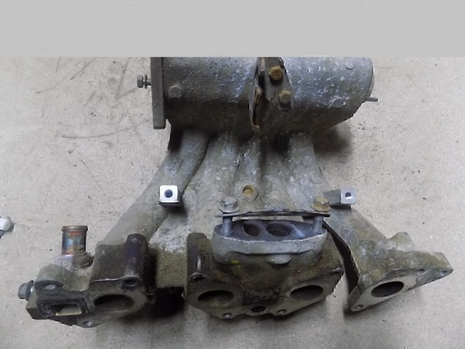 Коллектор впускной Chevrolet Lanos 2004-2010 - миниатюра 2