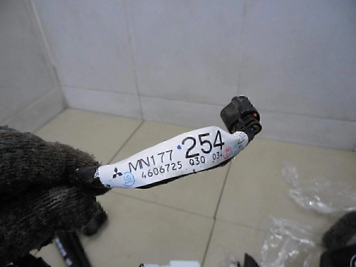Проводка (коса) MITSUBISHI Outlander (CU) 2003-2009 - миниатюра 6