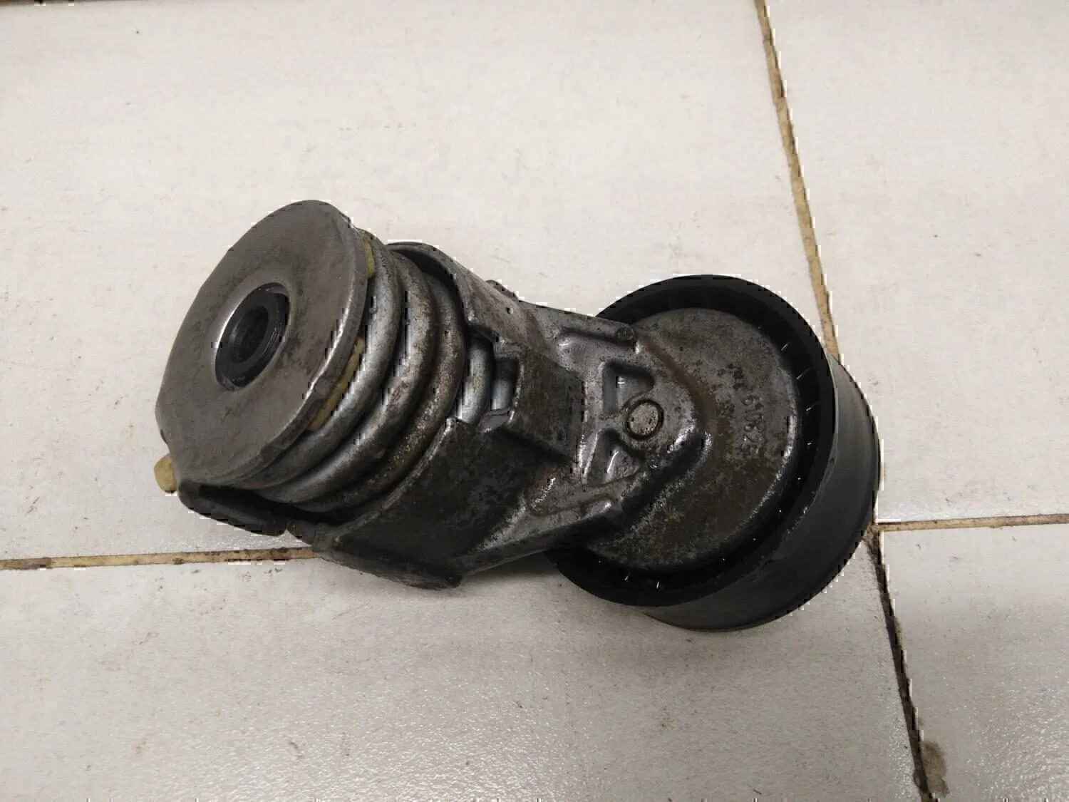 Натяжитель ремня NISSAN Clio/Symbol 1998-2008 - миниатюра 2