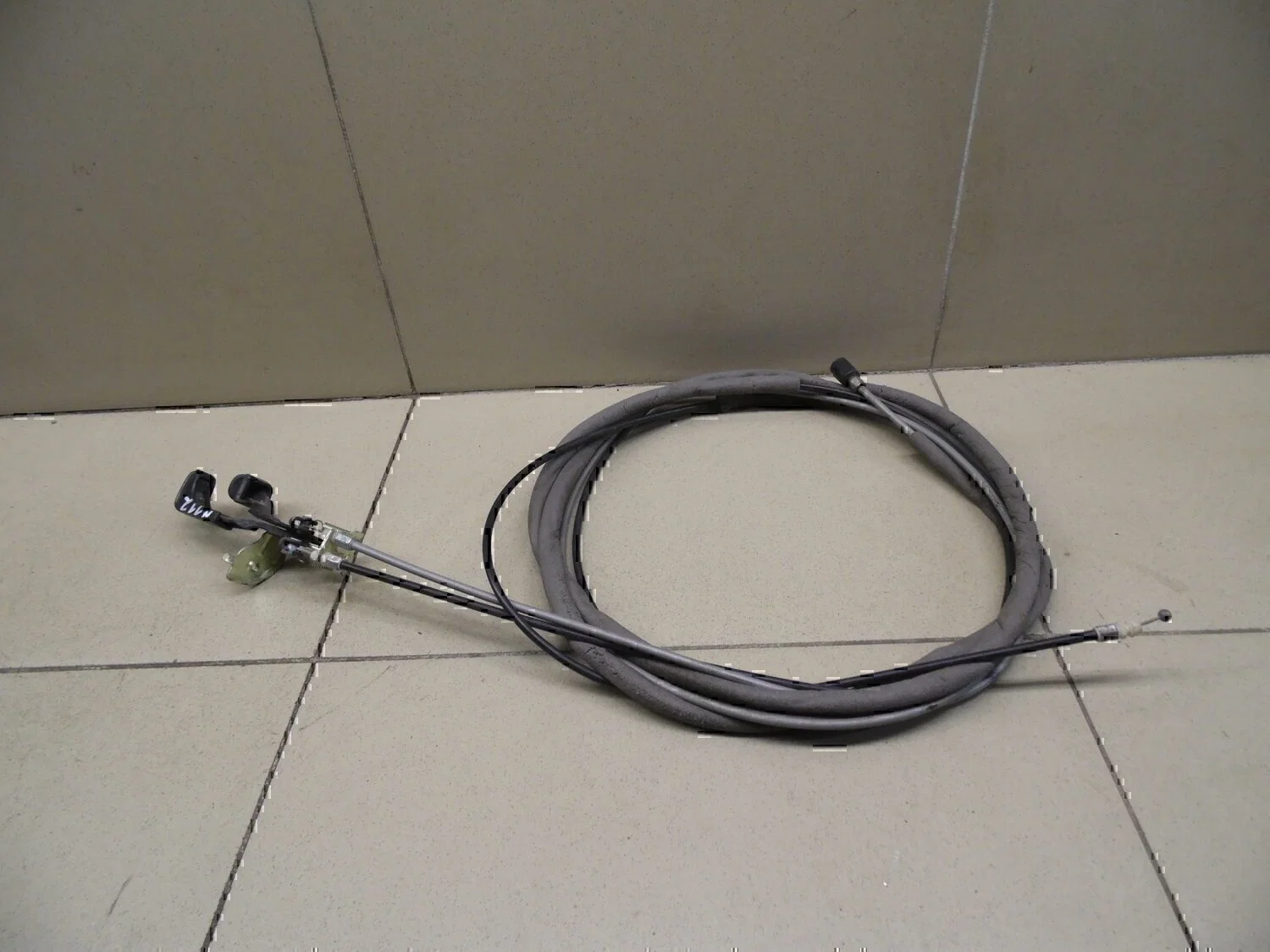 Ручка открывания багажника Chevrolet Lanos 2004-2010 - миниатюра 5