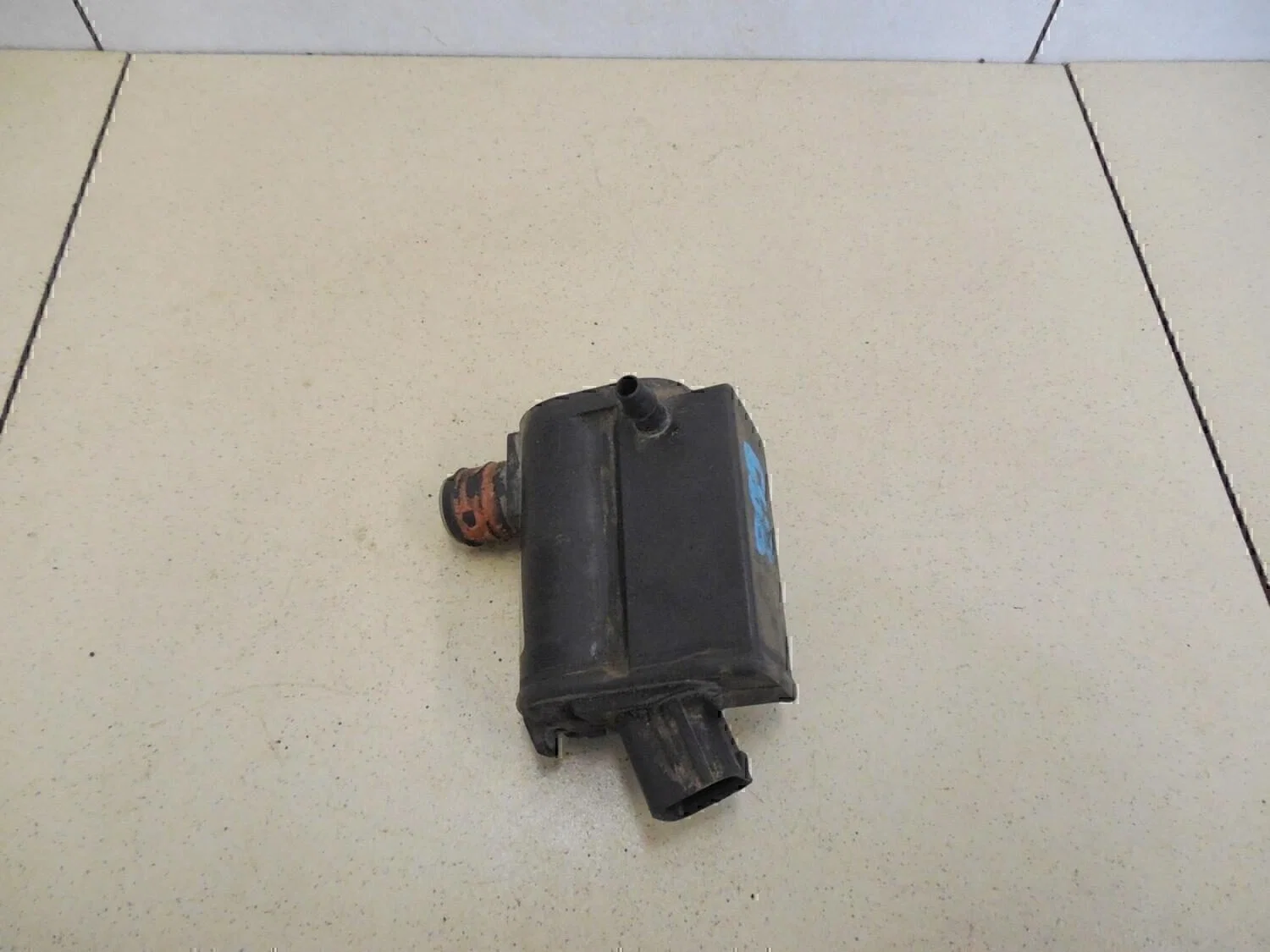 Насос омывателя Hyundai-KIA Elantra 2000-2005 - миниатюра 2