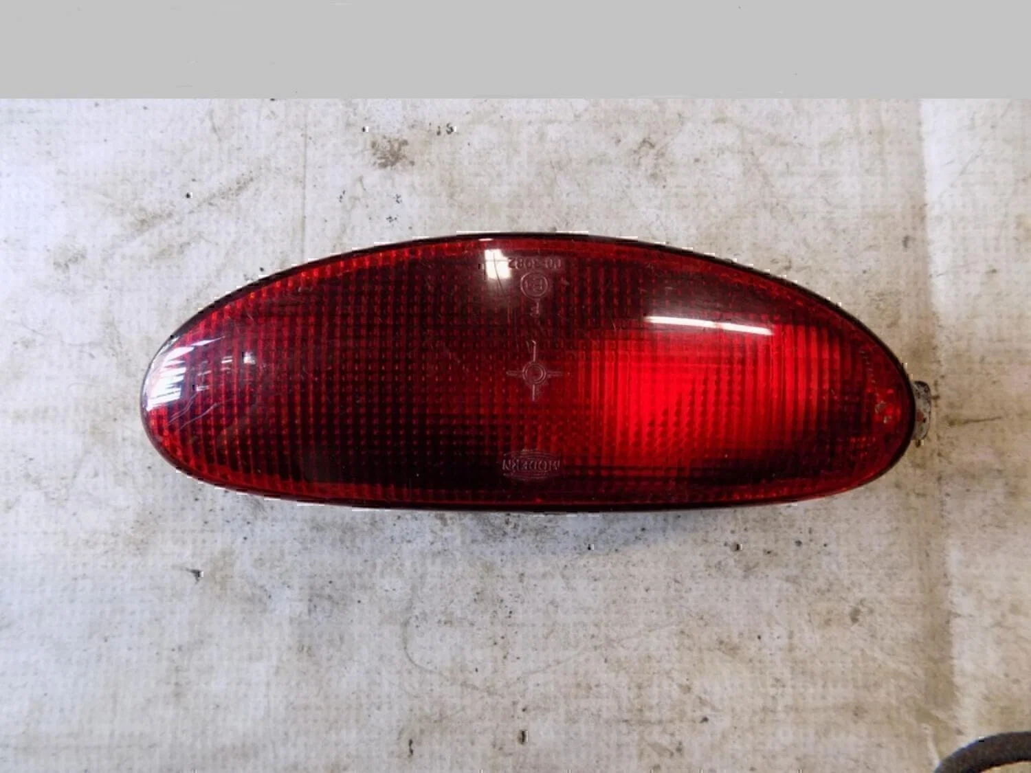 Фонарь задний противотуманный PEUGEOT 206 1998-2012 - миниатюра 2