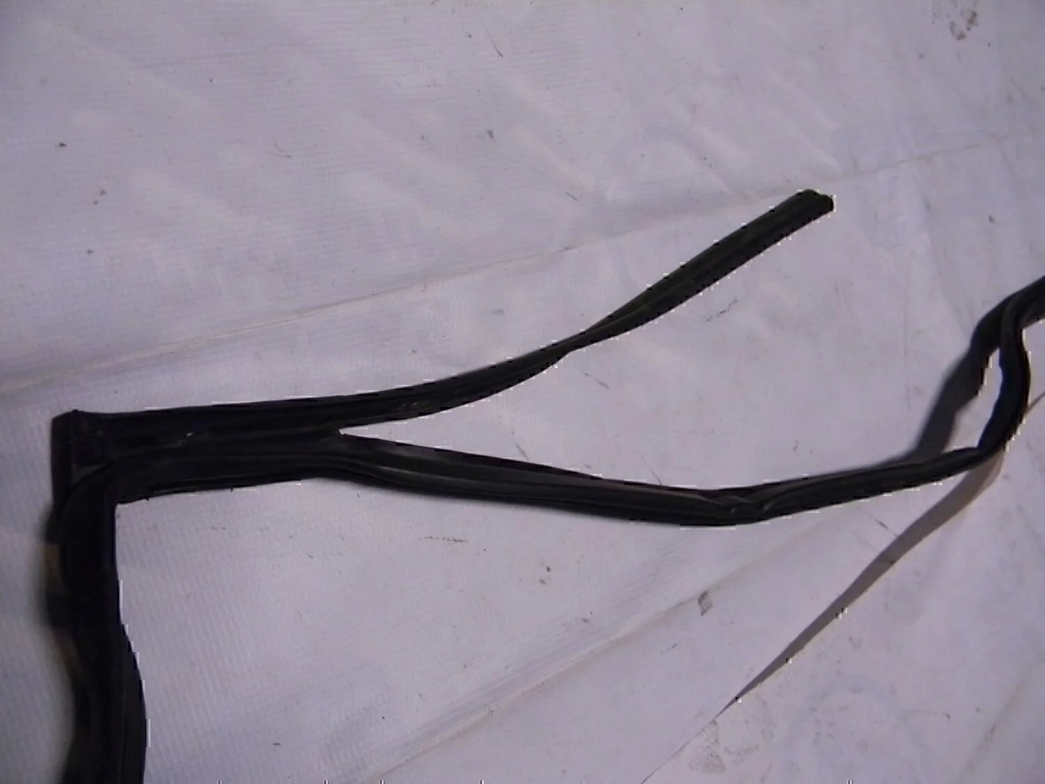 Уплотнитель двери NISSAN Teana J31 2006-2008 - миниатюра 2