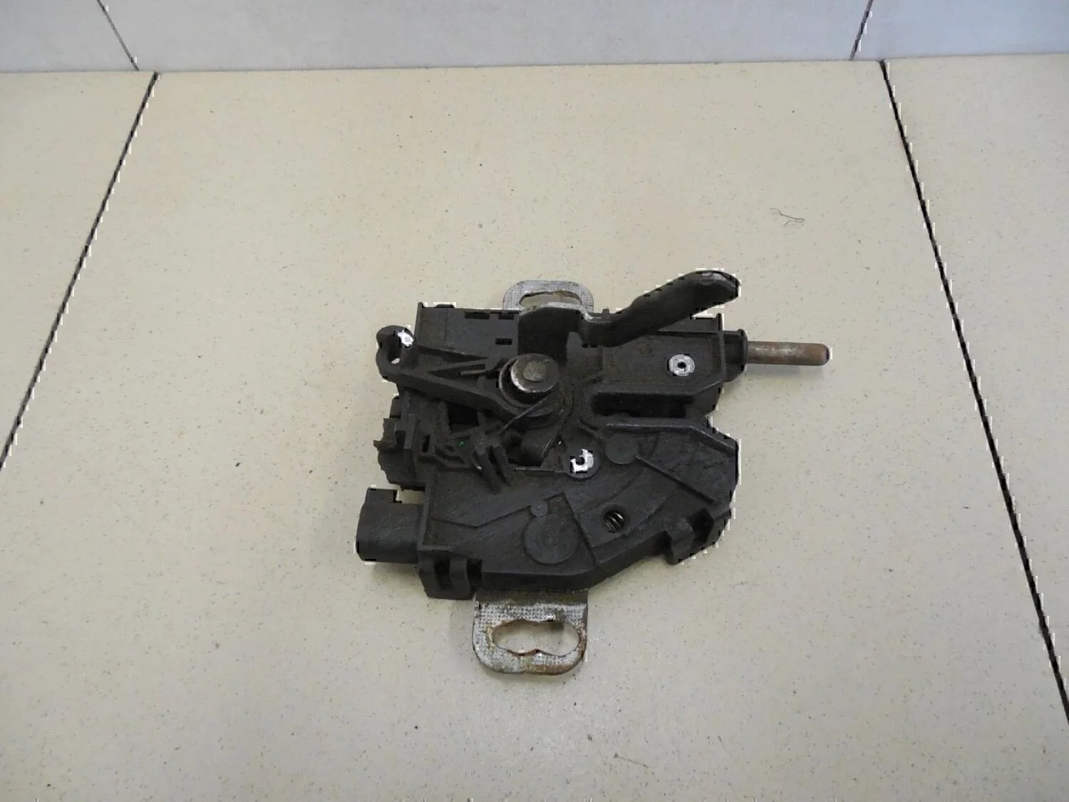 Замок капота FORD Focus I 1998-2004 - миниатюра 4