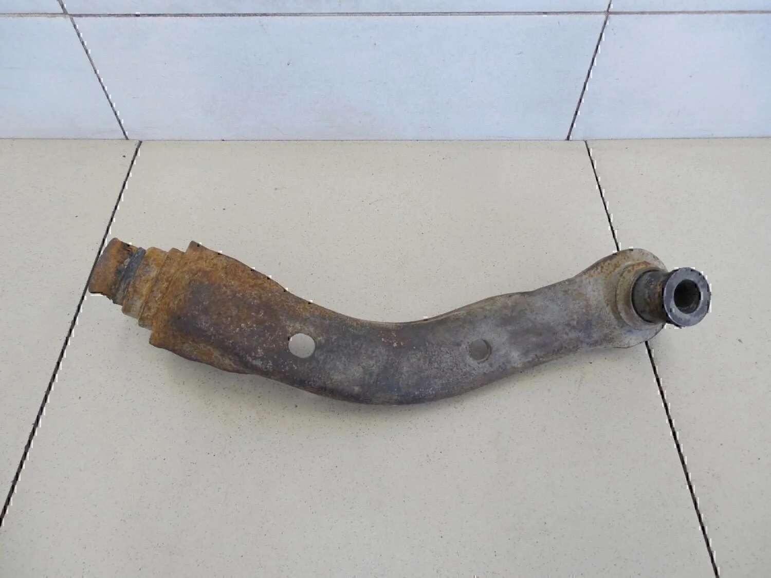 Кронштейн передней балки RENAULT Megane II 2002-2009 - миниатюра 2