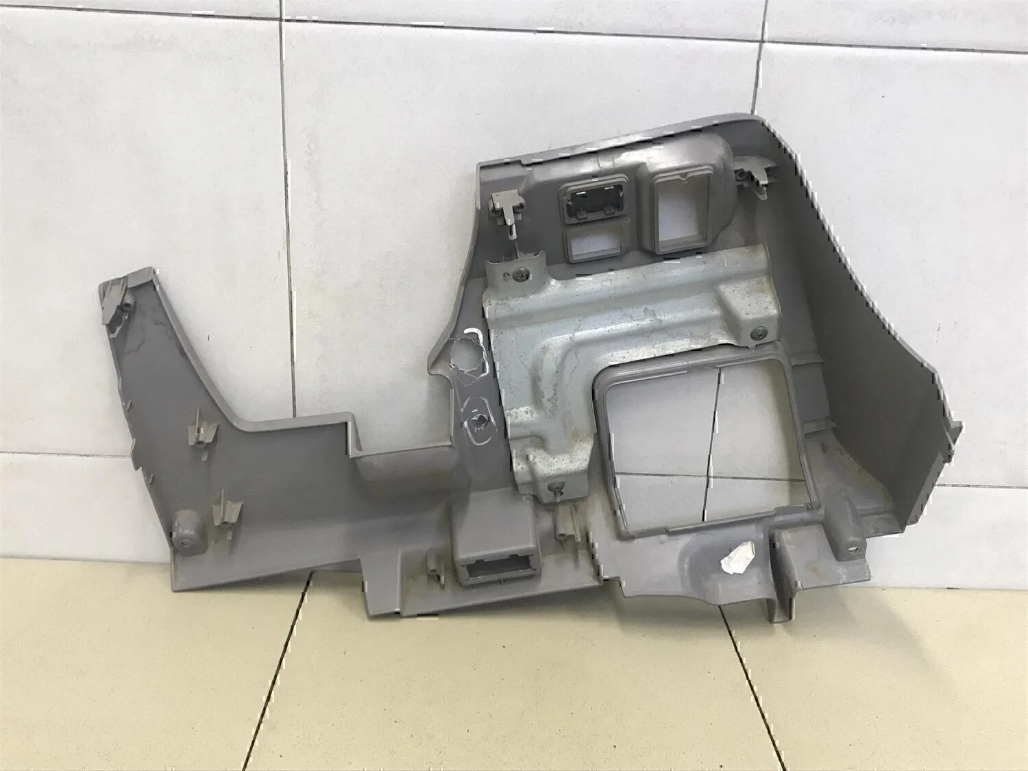 Накладка декоративная NISSAN Almera Tino 2000-2006 - миниатюра 7
