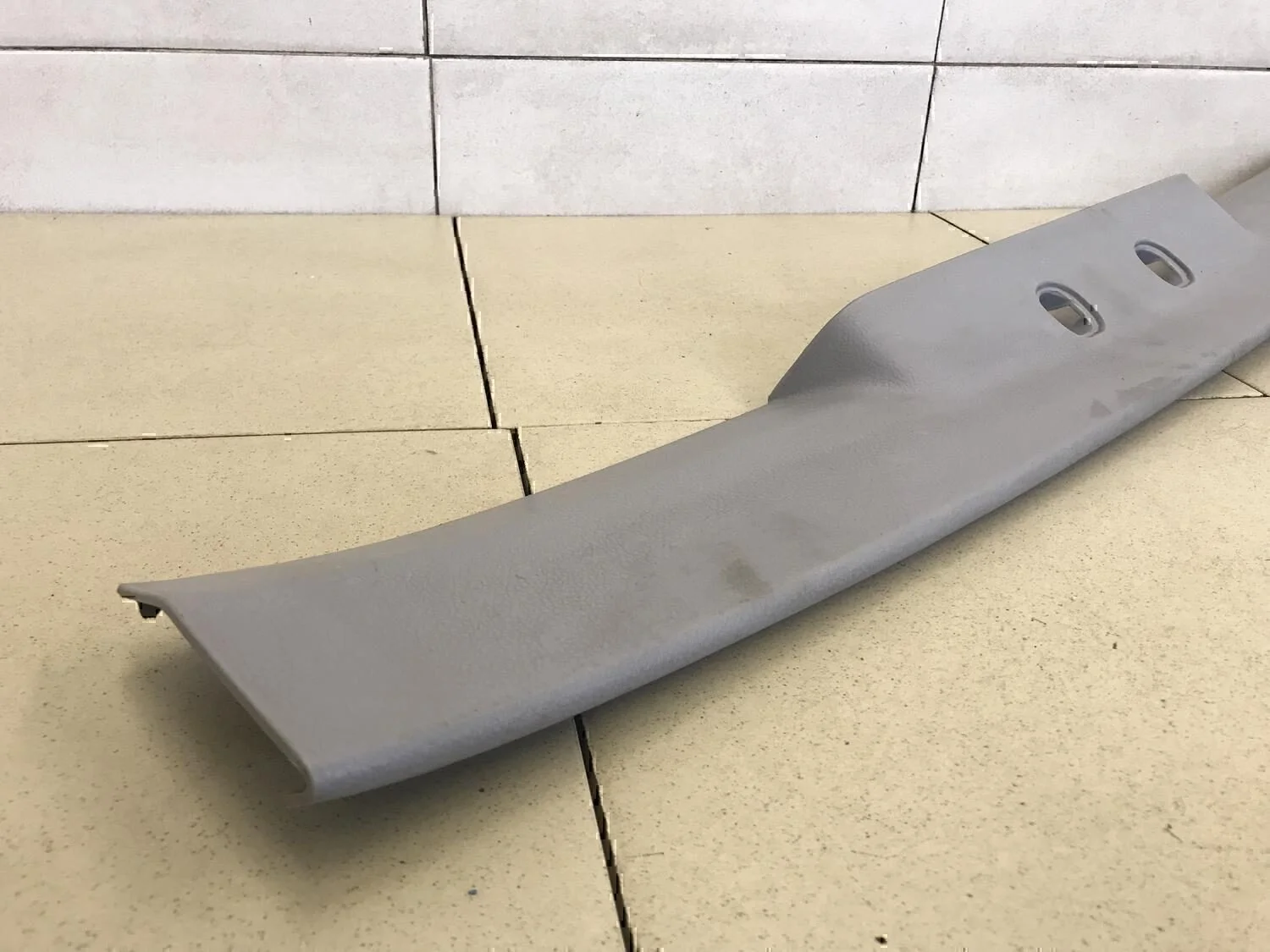 Обшивка двери багажника NISSAN Primera P12E 2002-2007 - миниатюра 3