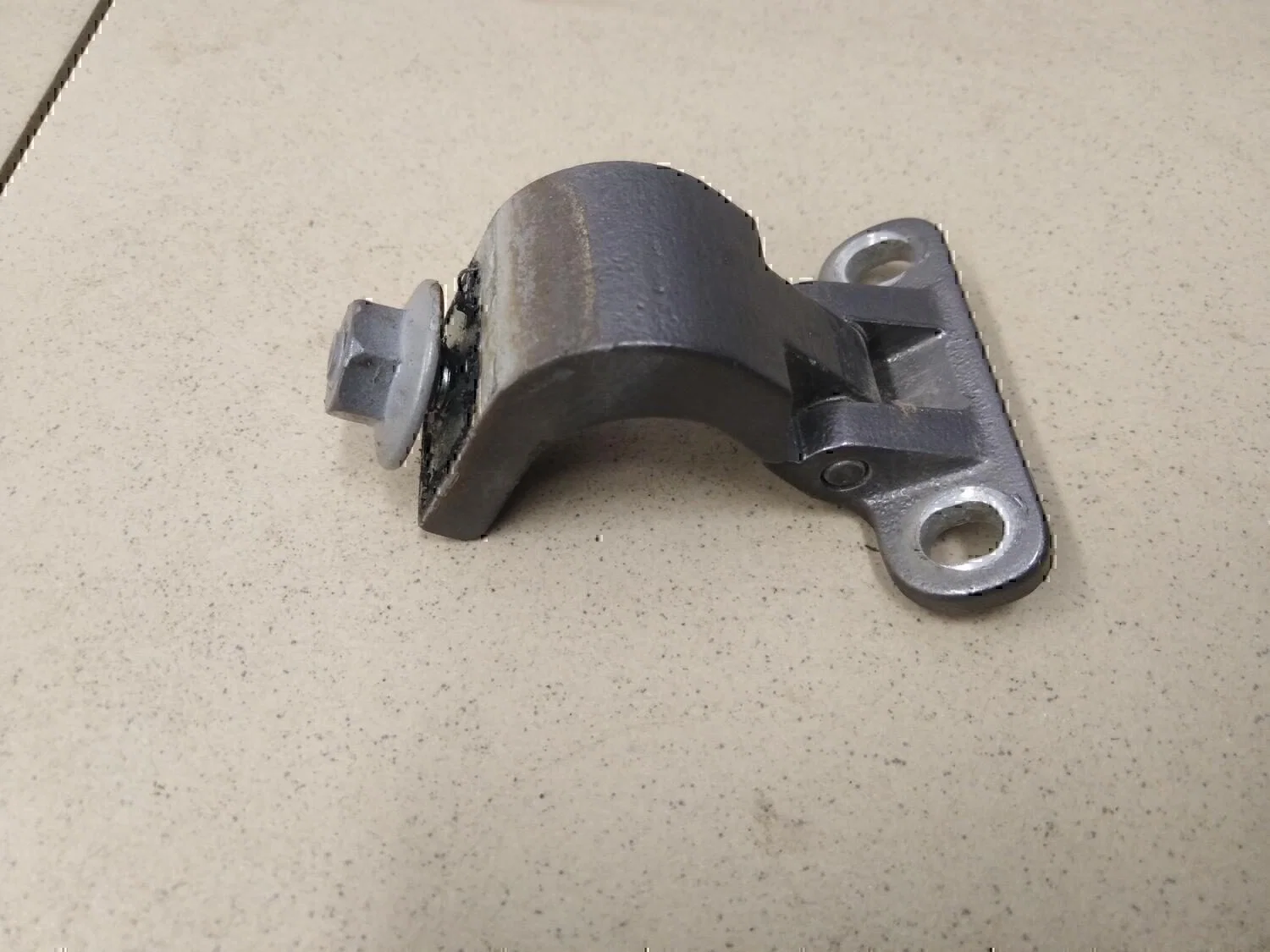 Петля двери багажника VW Touran 2003-2010 - миниатюра 2