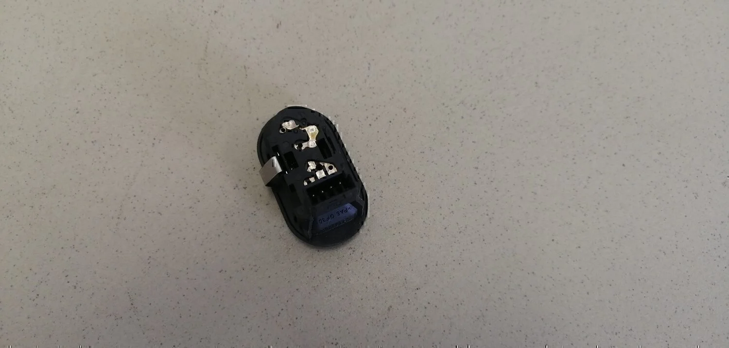 Кнопка стеклоподъемника OPEL Meriva 2003-2010 - миниатюра 3