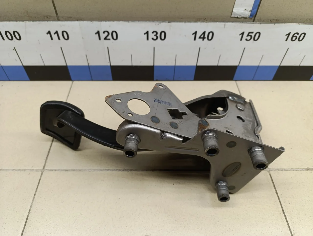 Педаль тормоза NISSAN Juke (F15) 2011> - миниатюра 6