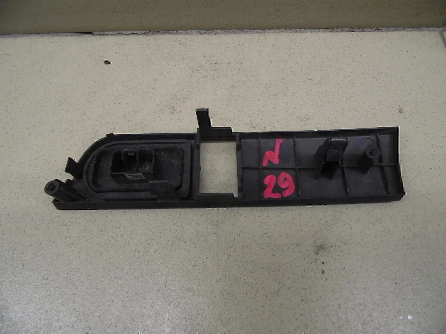 Накладка (кузов внутри) Chevrolet Aveo (T250) 2005-2011 - миниатюра 2